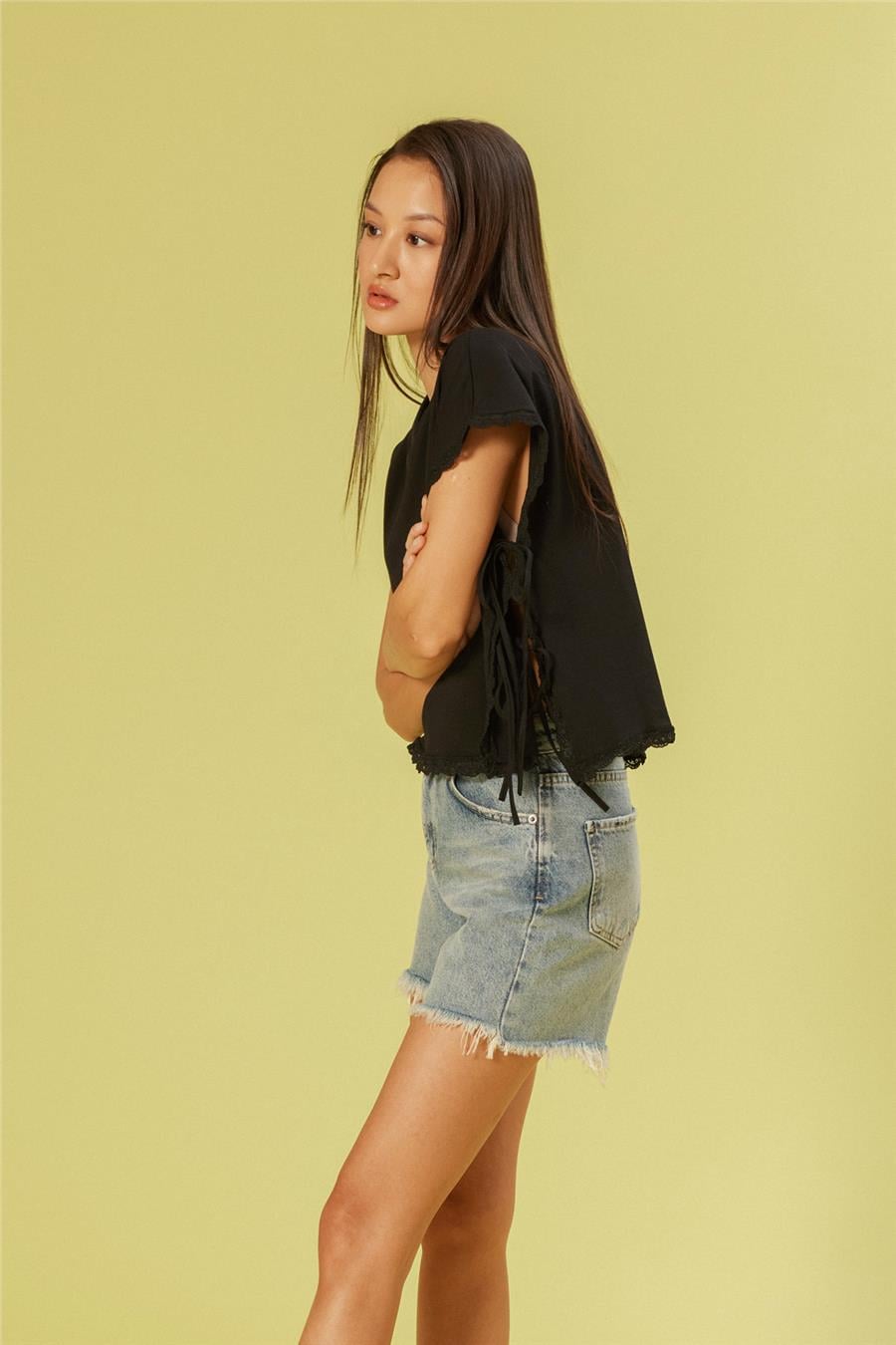 Nisan DANTEL DETAYLI PAMUKLU T-SHIRT SİYAH N26-2253