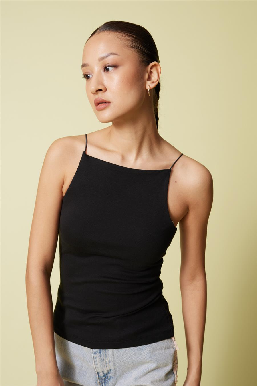 Nisan HALTER YAKA TOP SİYAH N25-2172
