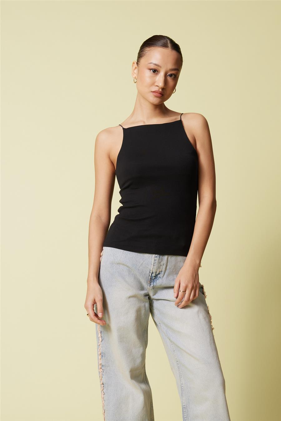 Nisan HALTER YAKA TOP SİYAH N25-2172
