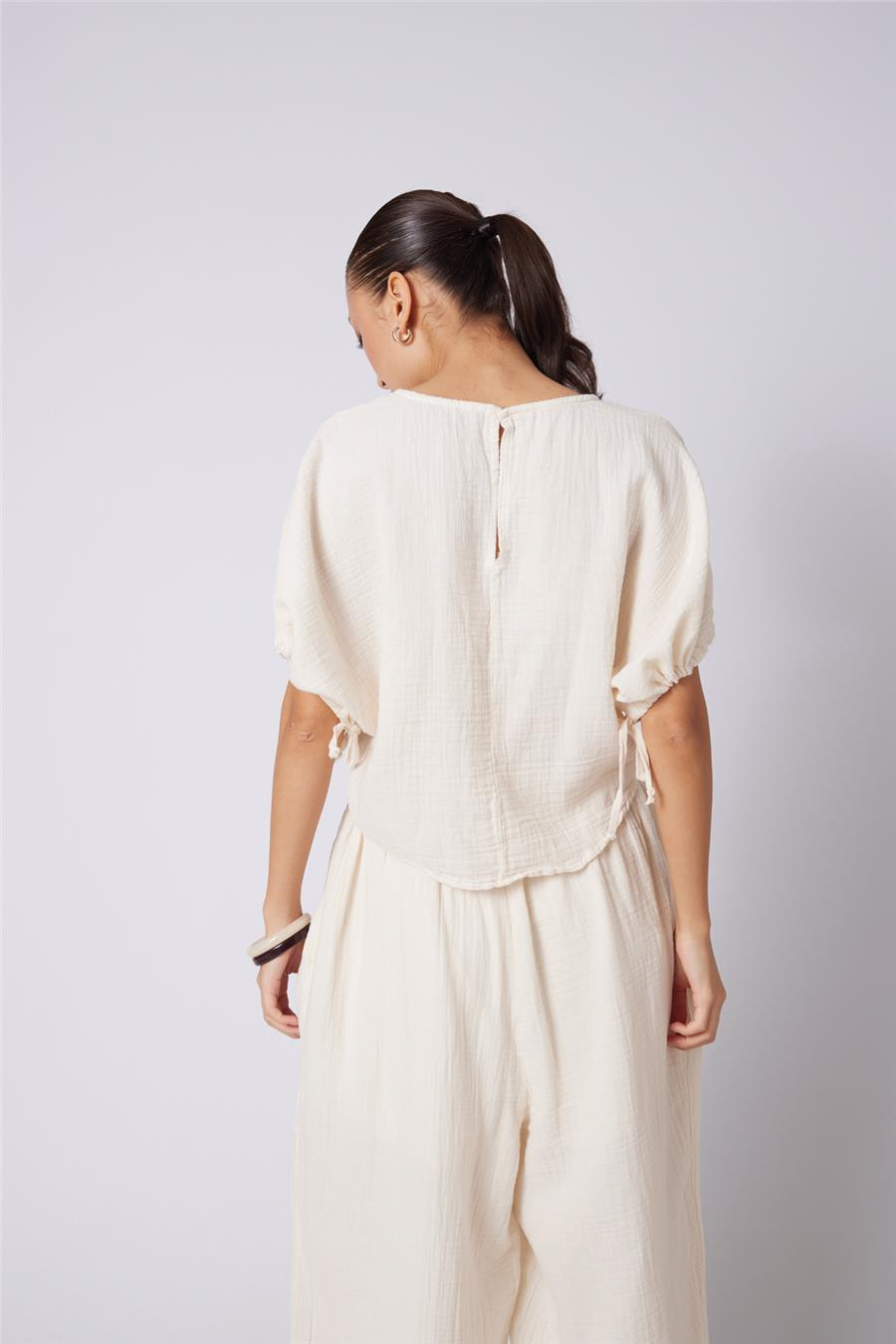 Nisan KABARIK KOLLU PAMUKLU BLUZ NATUREL N26-2302