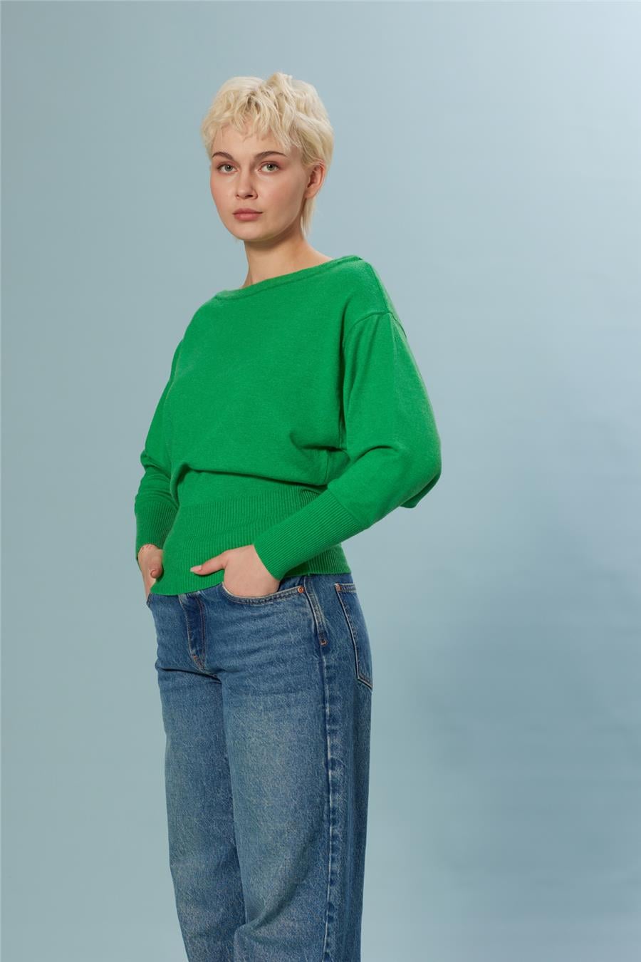 Nisan Kayık Yaka Triko Bluz BENETTON TT4700-Z