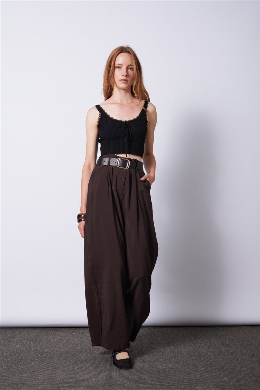 Nisan KEMERLİ PİLİLİ PANTOLON KAHVE N26-2406