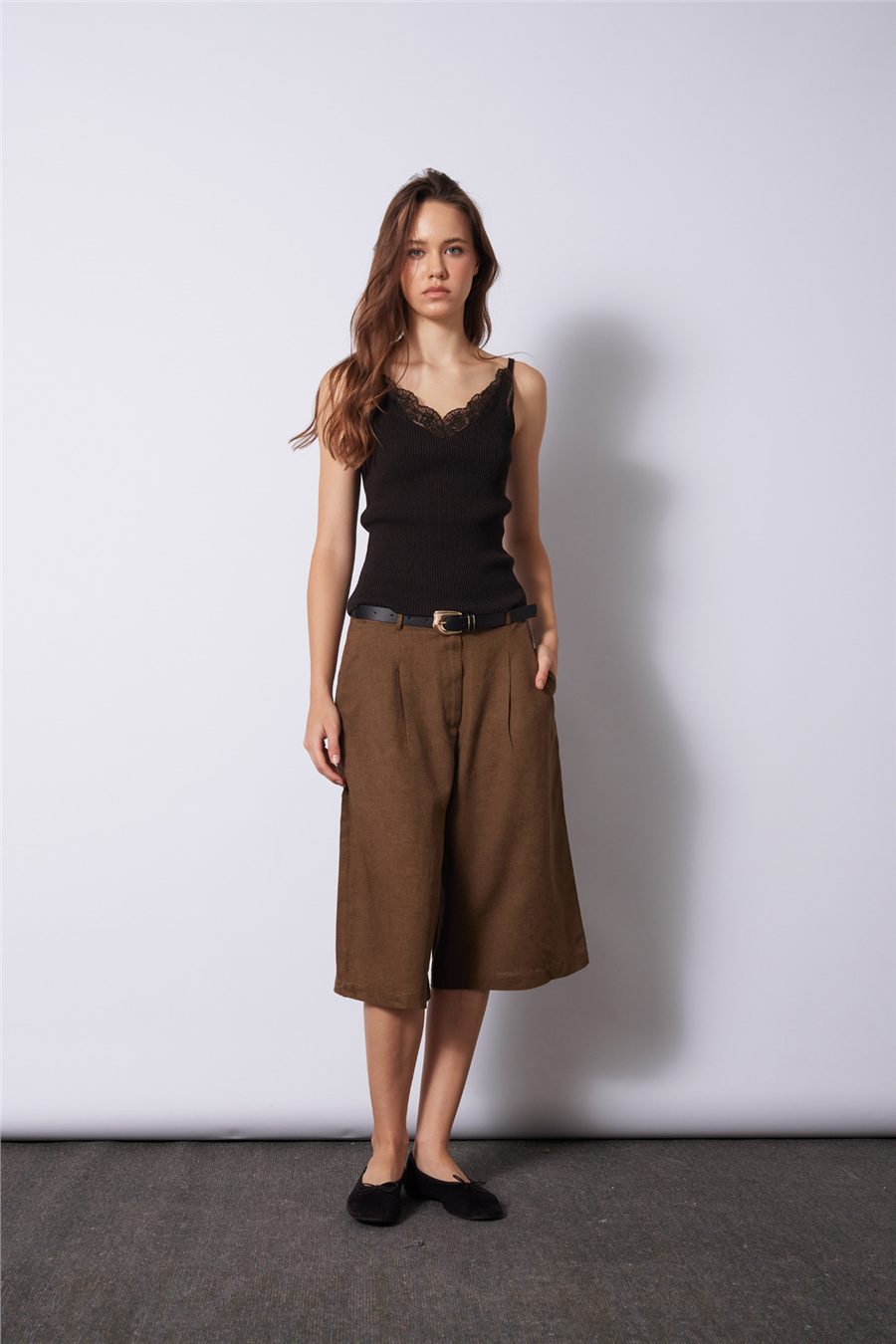 Nisan KETEN KARIŞIMLI BERMUDA OLIVE N26-2409