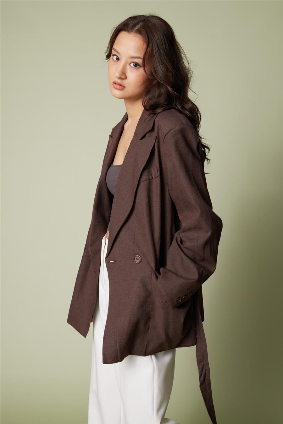 Nisan KETEN KARIŞIMLI KUŞAKLI BLAZER CEKET KAHVE N26-2295