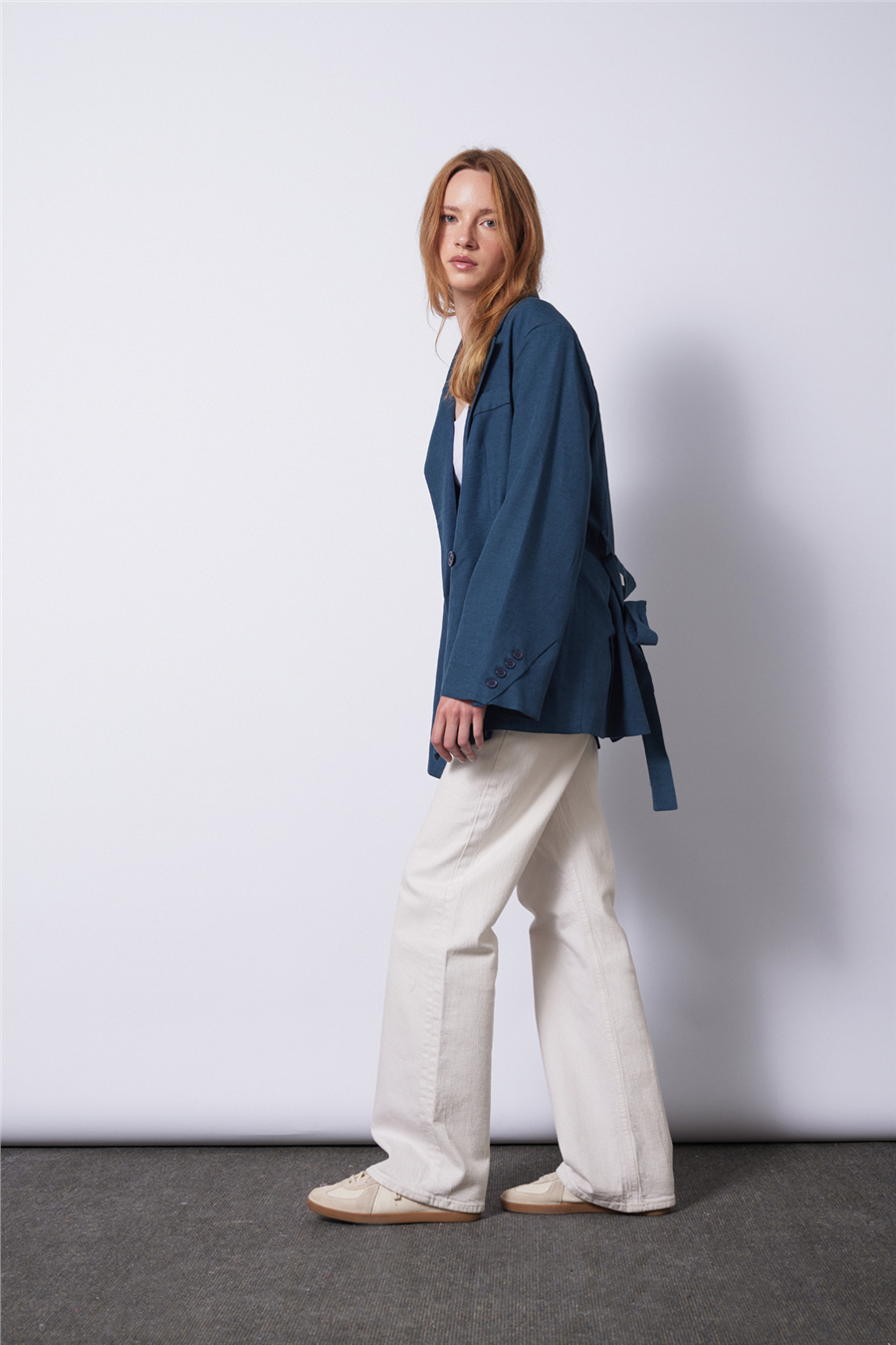 Nisan KETEN KARIŞIMLI KUŞAKLI BLAZER CEKET İNDİGO N26-2295
