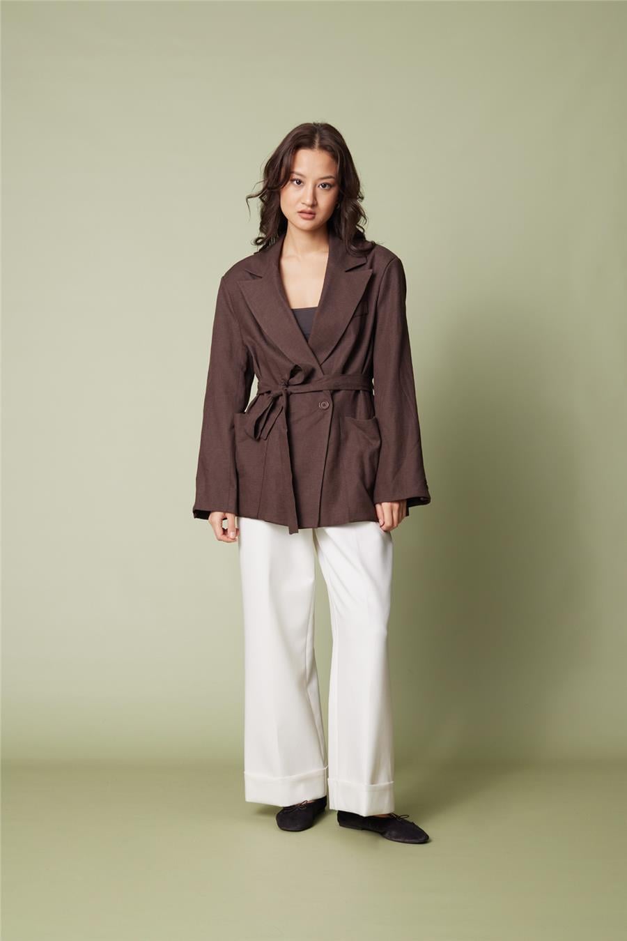 Nisan KETEN KARIŞIMLI KUŞAKLI BLAZER CEKET KAHVE N26-2295