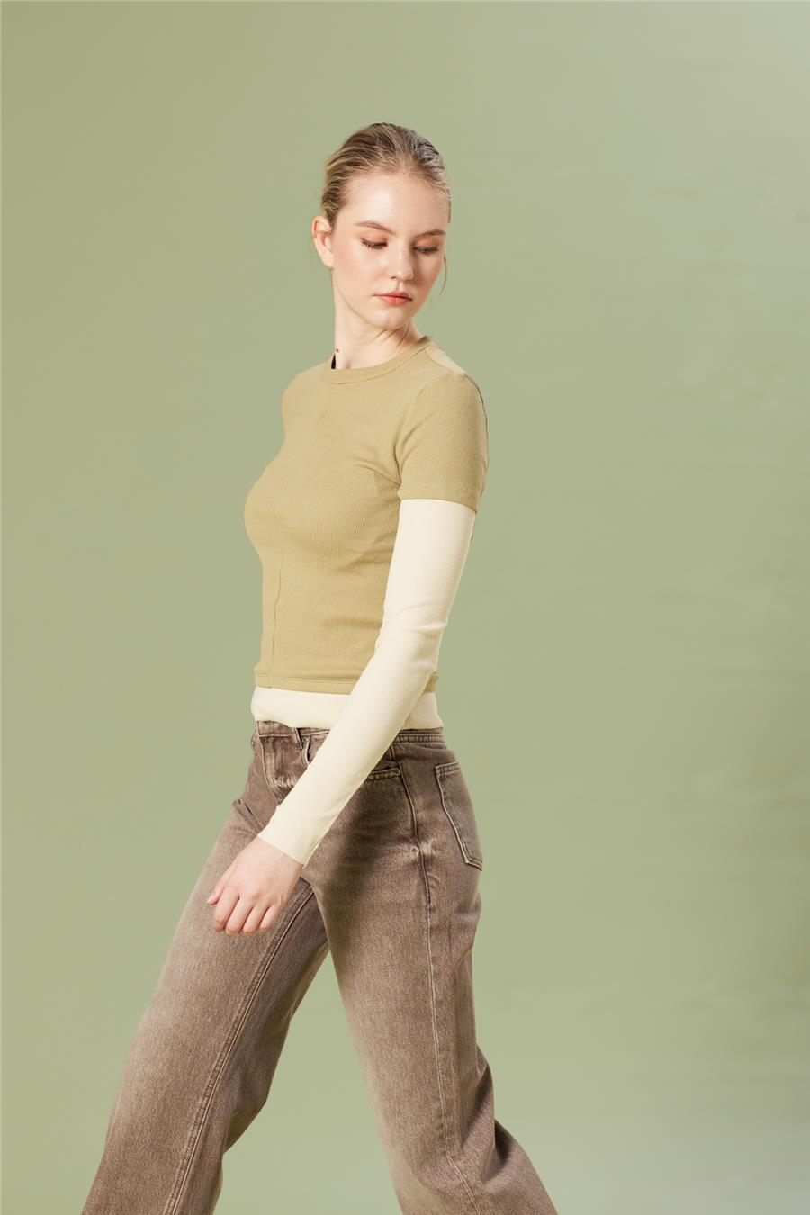 Nisan KONTRAST BİSİKLET YAKA T-SHIRT ADAÇAYI N26-2256