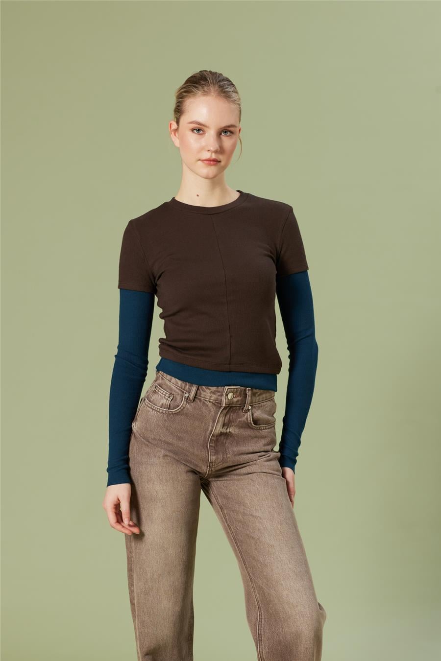 Nisan KONTRAST BİSİKLET YAKA T-SHIRT KAHVE N26-2256