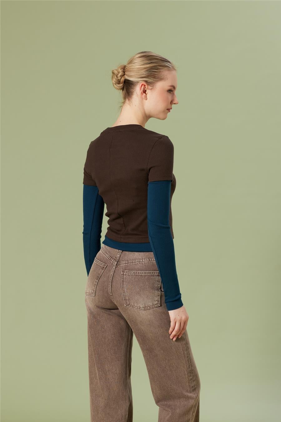 Nisan KONTRAST BİSİKLET YAKA T-SHIRT KAHVE N26-2256