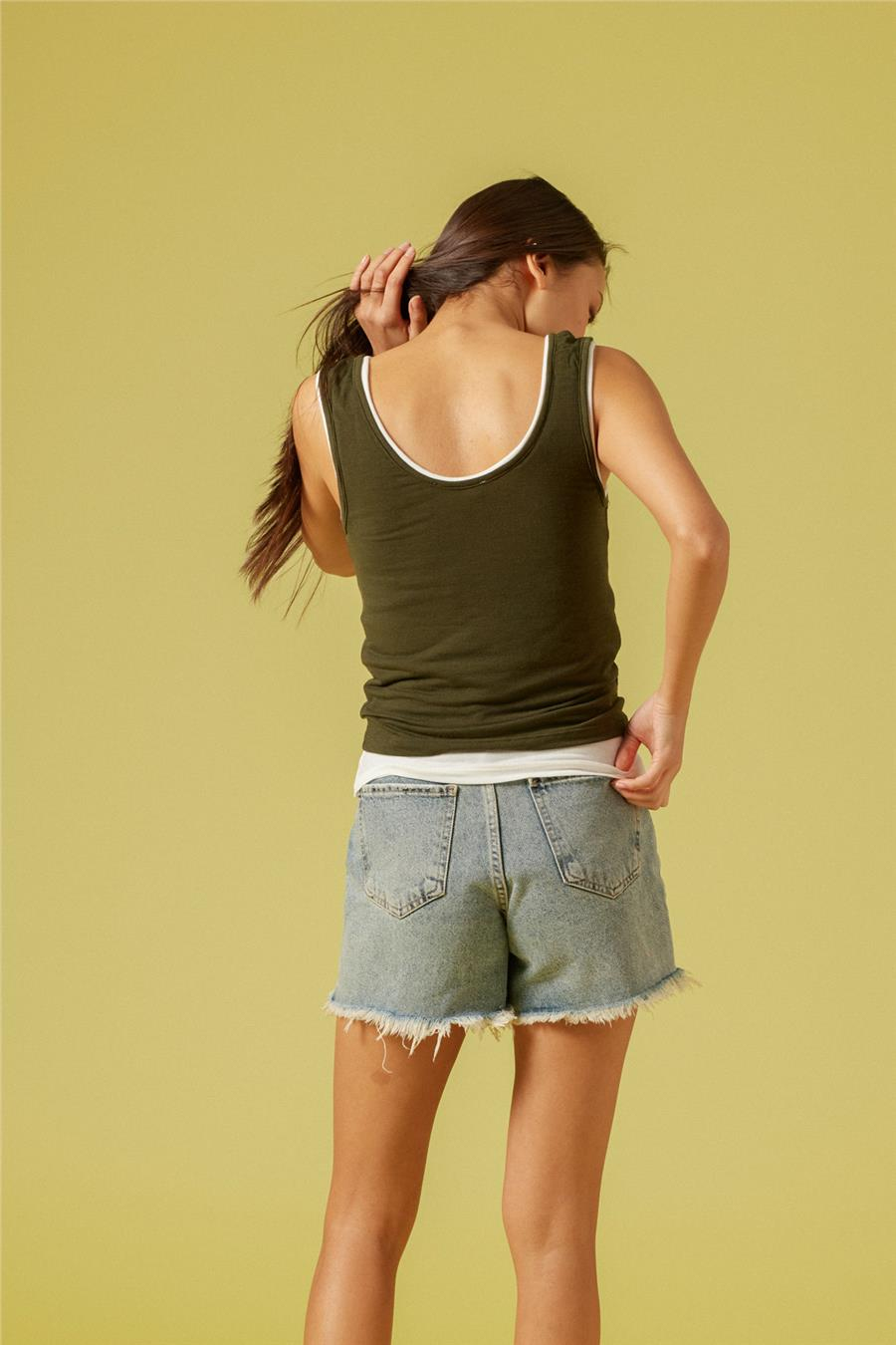 Nisan KONTRAST BİYE DETAYLI T-SHIRT HAKİ N26-2266