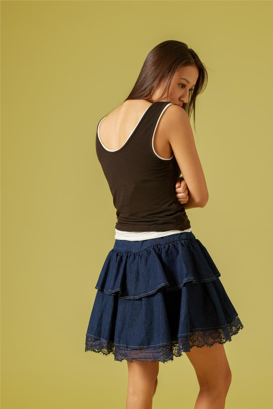 Nisan KONTRAST BİYE DETAYLI T-SHIRT KAHVE N26-2266