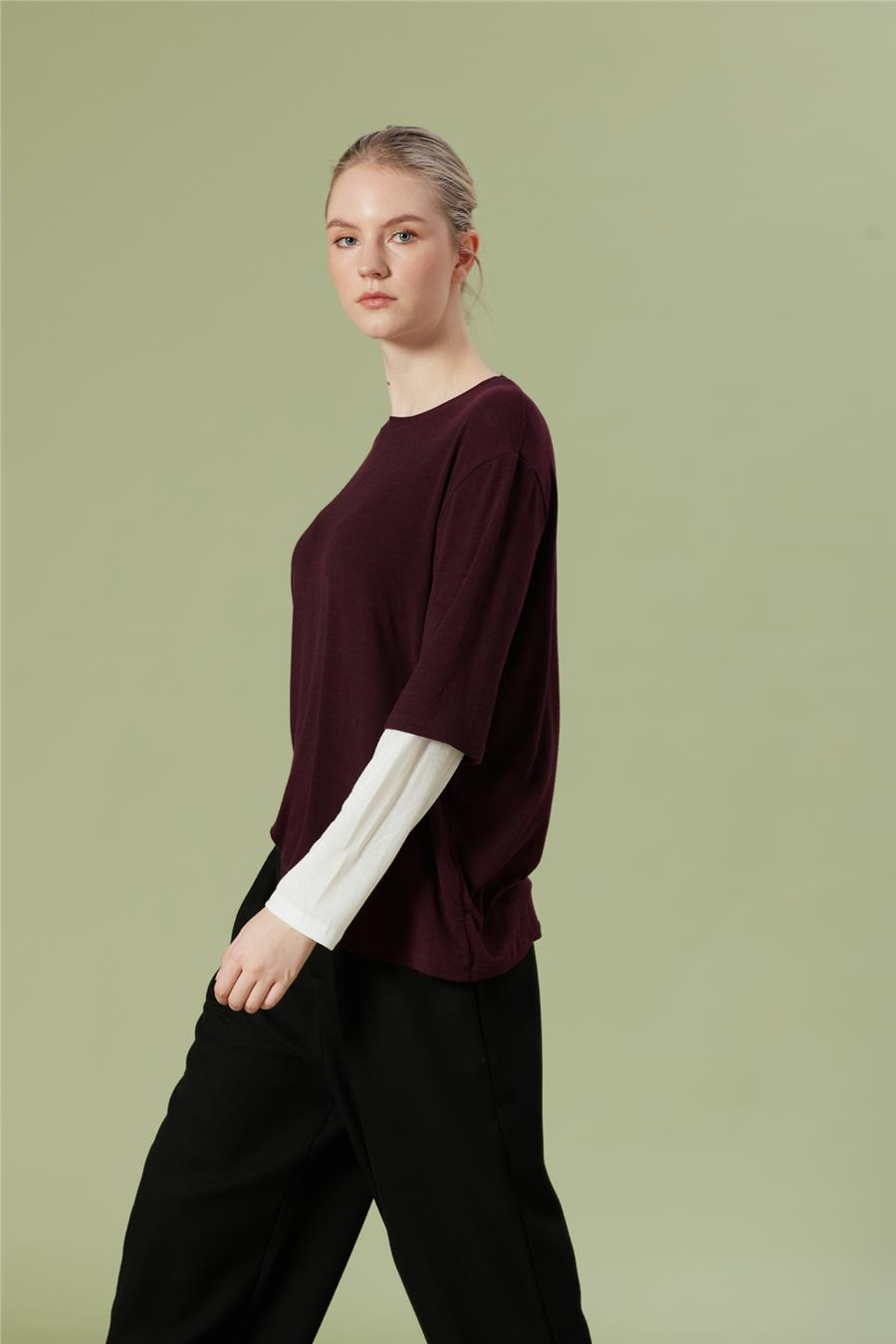 Nisan KONTRAST DETAYLI BİSİKLET YAKA T-SHIRT BORDO N26-2268