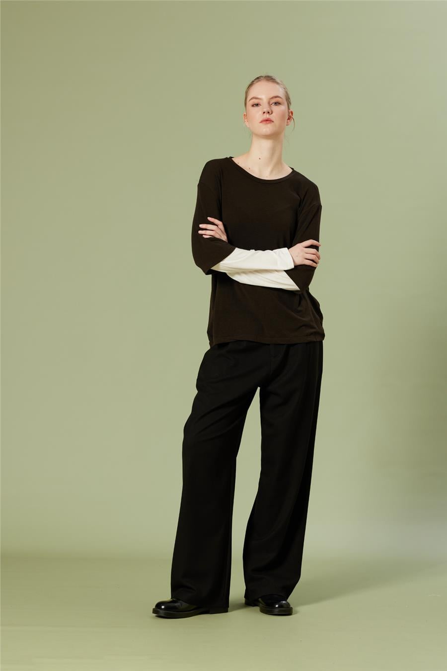 Nisan KONTRAST DETAYLI BİSİKLET YAKA T-SHIRT KAHVE N26-2268