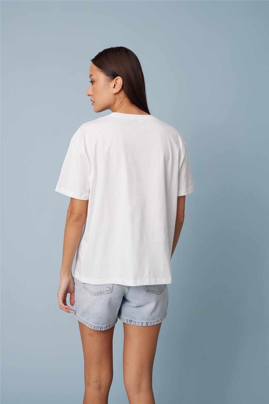 Nisan KÖPEK NAKIŞLI KISA KOLLU T-SHIRT EKRU N26-2376