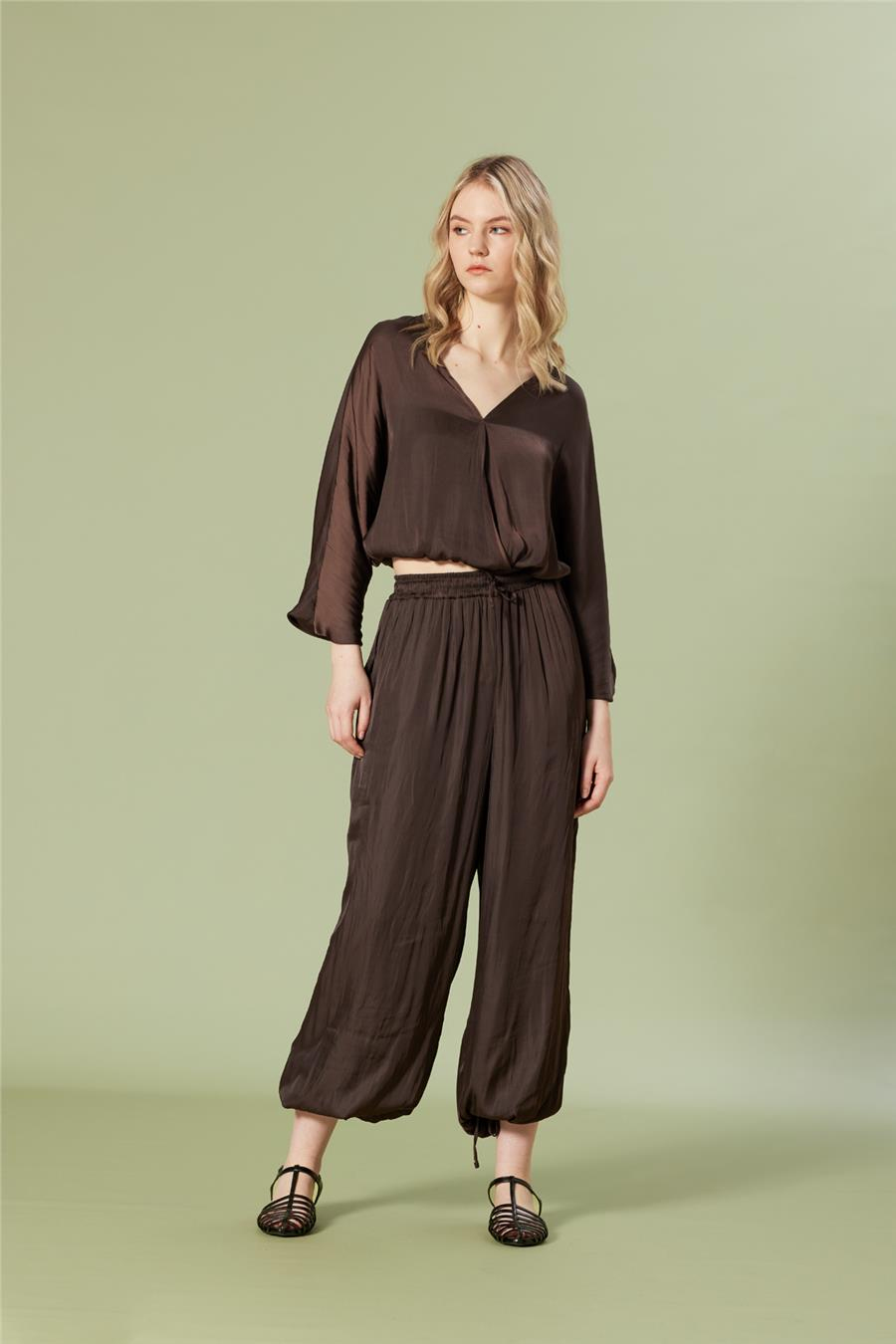 Nisan KRUVAZE SATEN BLUZ KAHVE N26-2277