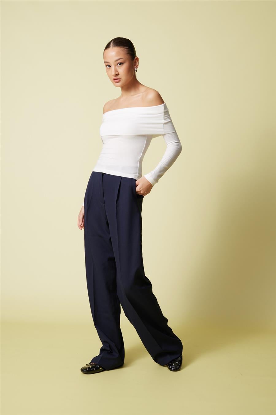 Nisan MADONNA YAKA YUMUŞAK TOP EKRU N25-2101