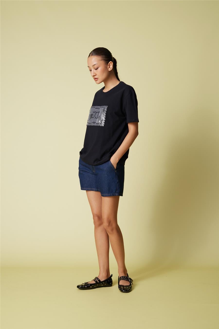 Nisan ORGANZE NAKIŞ DETAYLI T-SHIRT LACİVERT N26-2254