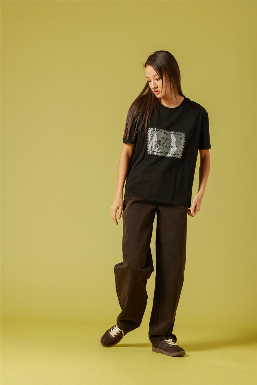 Nisan ORGANZE NAKIŞ DETAYLI T-SHIRT SİYAH N26-2254