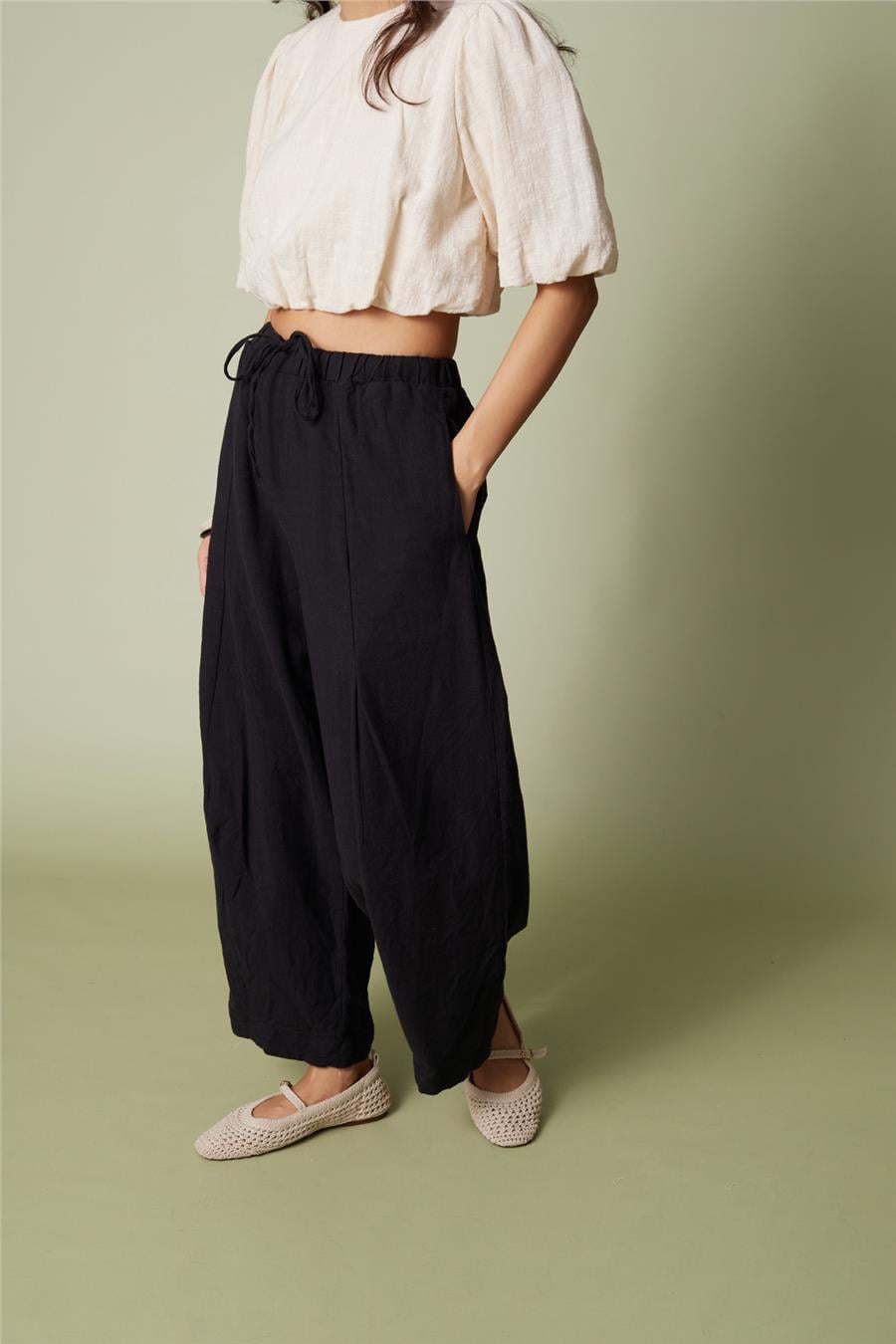 Nisan PAMUKLU BARREL FIT PANTOLON SİYAH N26-2356
