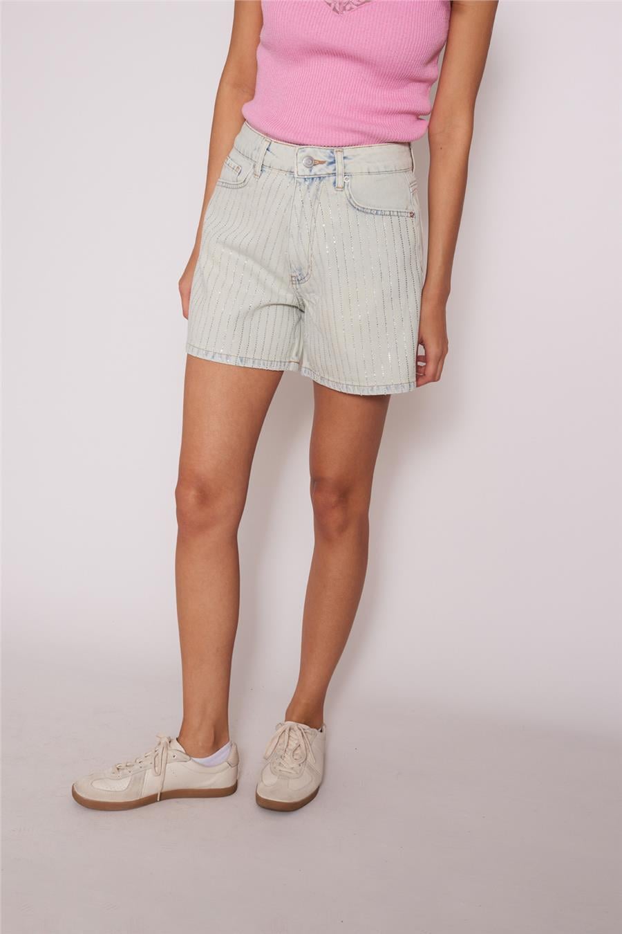 Nisan TAŞLI DENIM ŞORT AÇIK MAVİ N26-2394