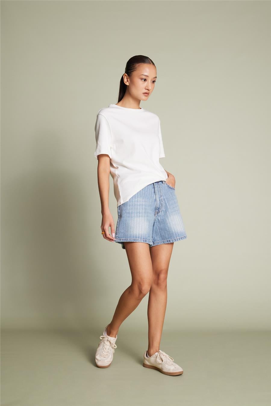 Nisan TAŞLI DENIM ŞORT MAVİ N26-2394