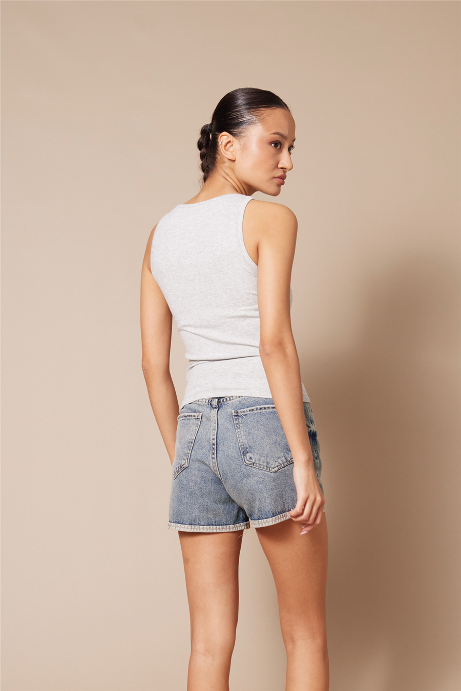 Nisan YUMUŞAK DOKULU HALTER TOP GRİ N26-2373