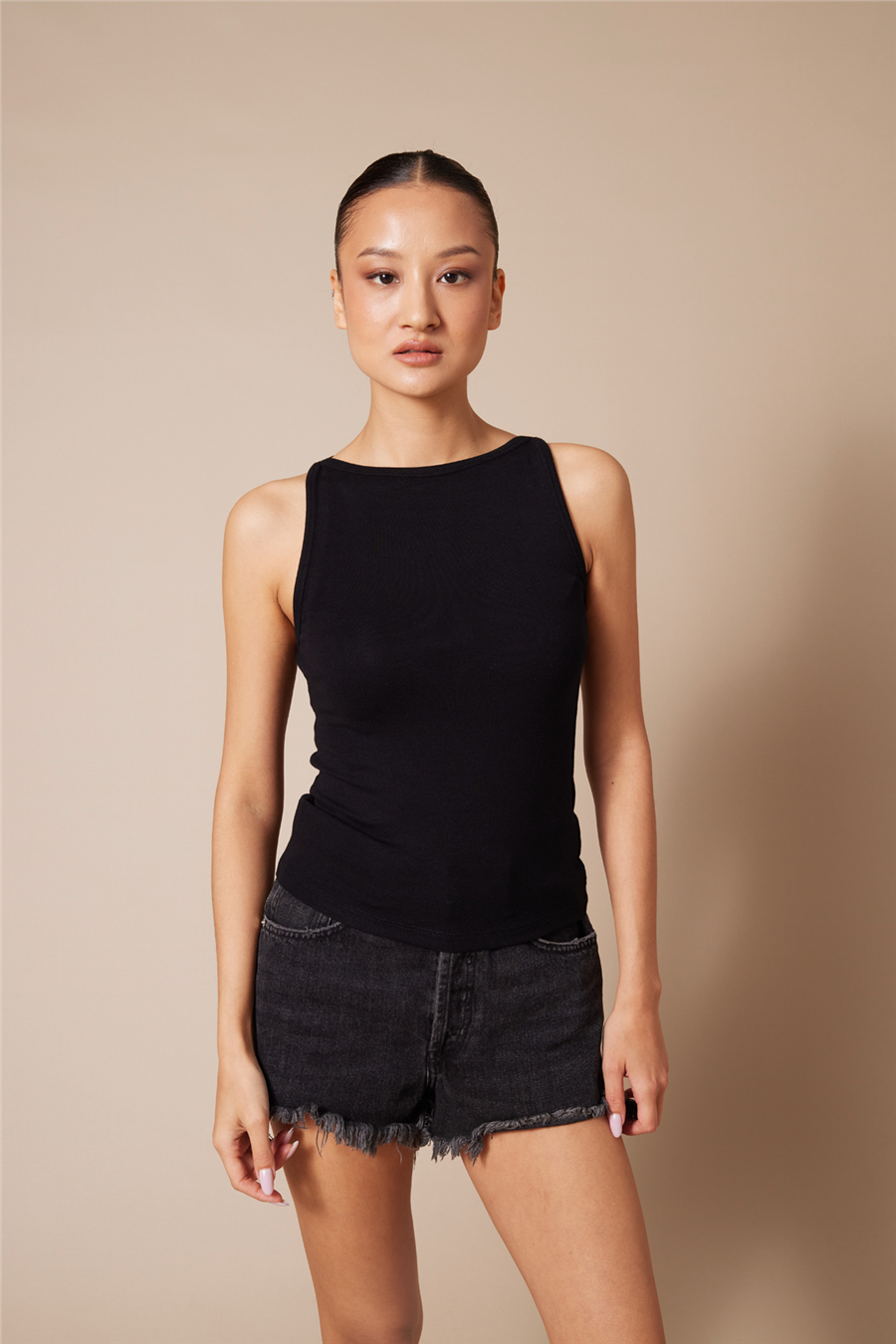 Nisan YUMUŞAK DOKULU HALTER TOP SİYAH N26-2373