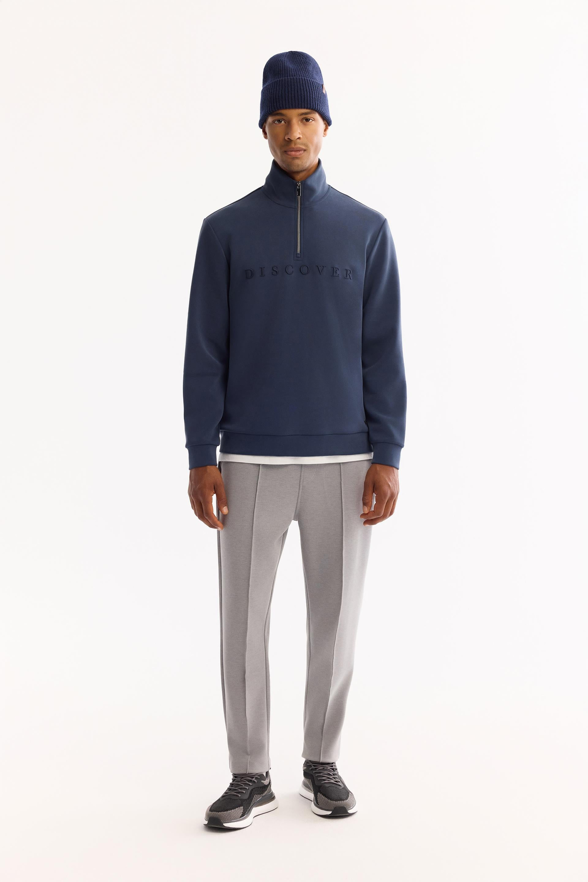 Açık Lacivert Fermuar Dİk Yaka Nakış Baskılı Soft Touch  Sweatshirt