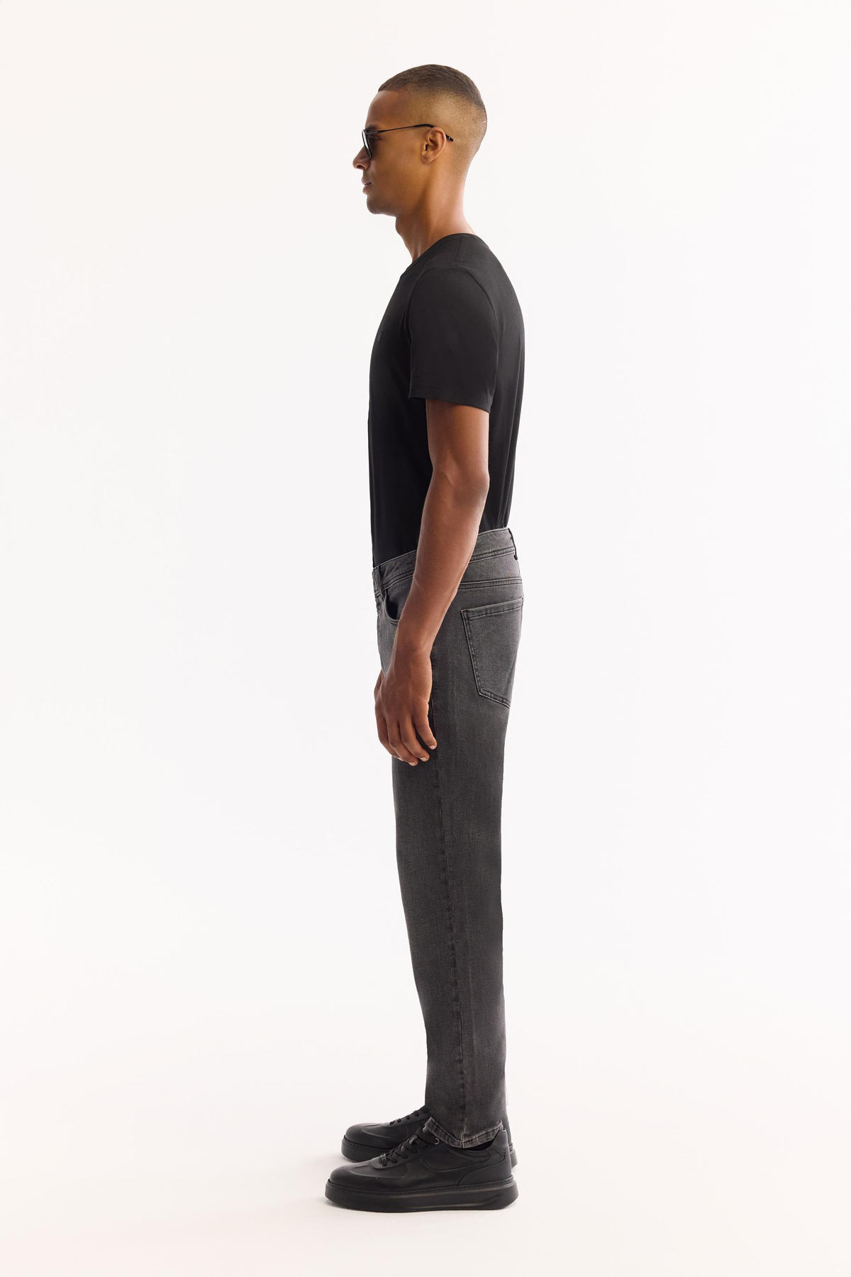 Antrasit Eskitme Yıkamalı Straight Fit Jean Pantolon