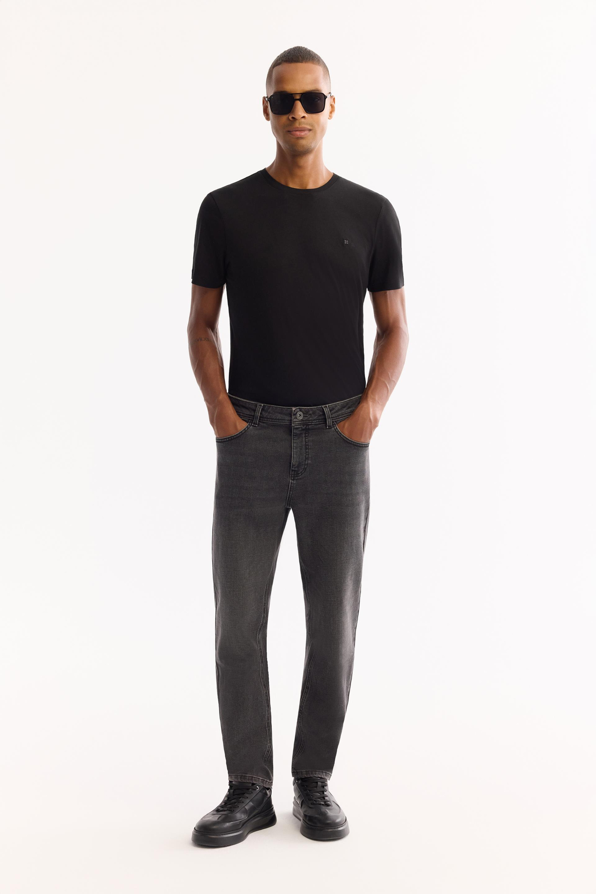 Antrasit Eskitme Yıkamalı Straight Fit Jean Pantolon