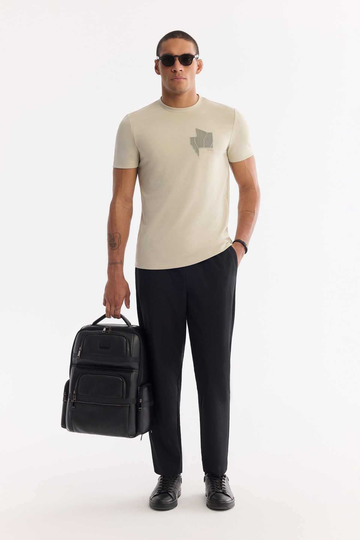 Bej Bisiklet Yaka Enjeksiyon  Baskılı İnterlok T-Shirt