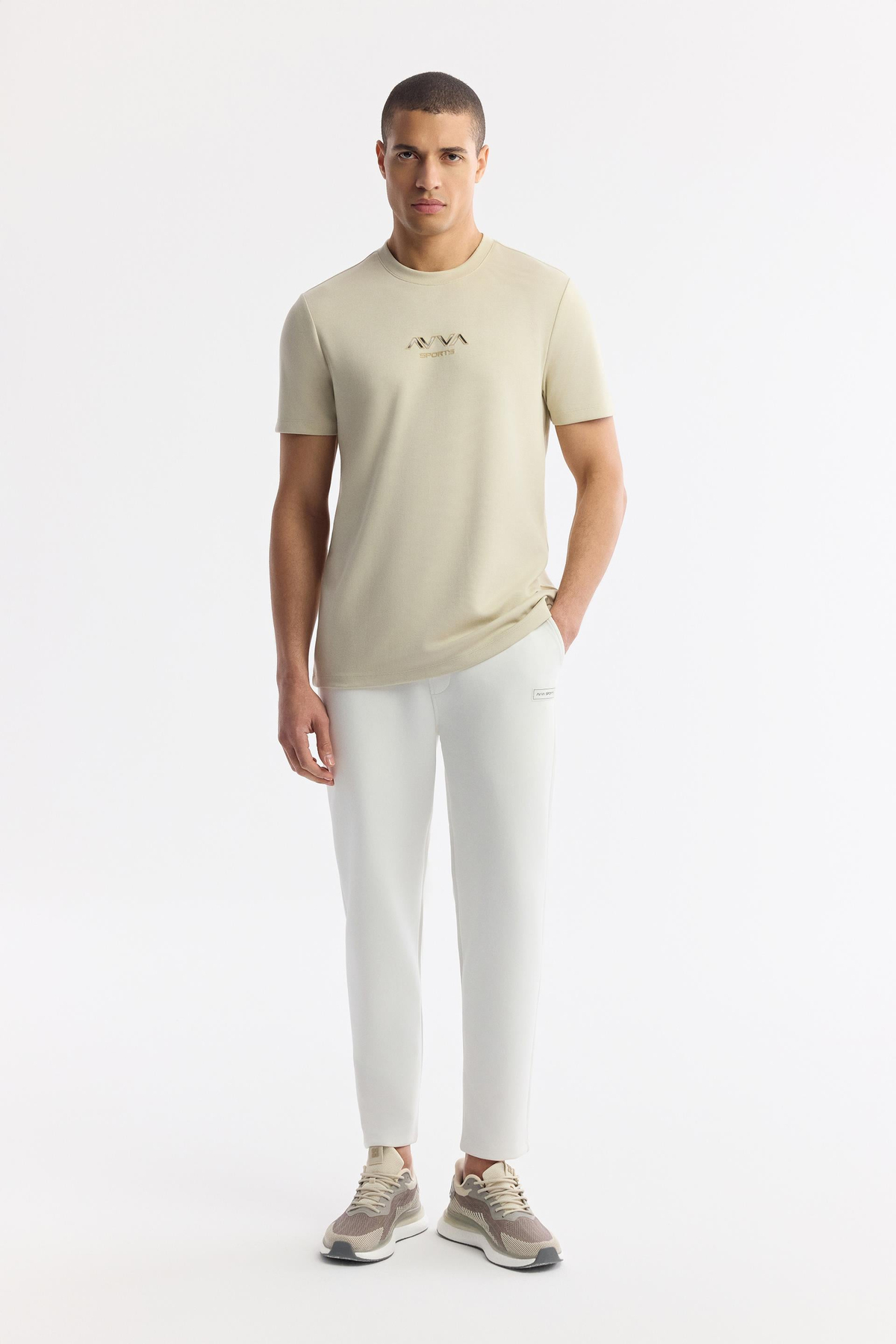 Bej Bisiklet Yaka Hologram Baskılı İnterlok T-Shirt