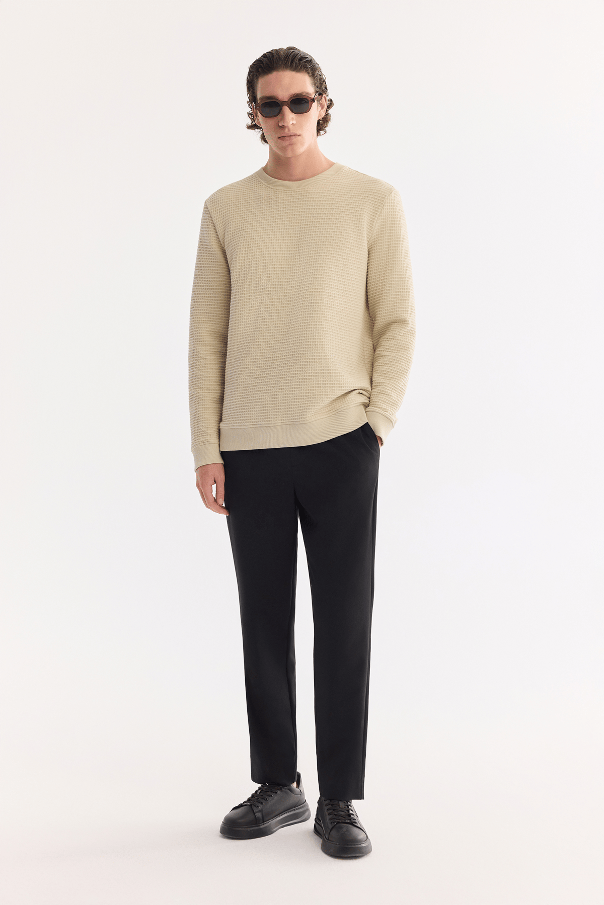 Bej Bisiklet Yaka Pamuklu Kolay Ütülenen Sweatshirt