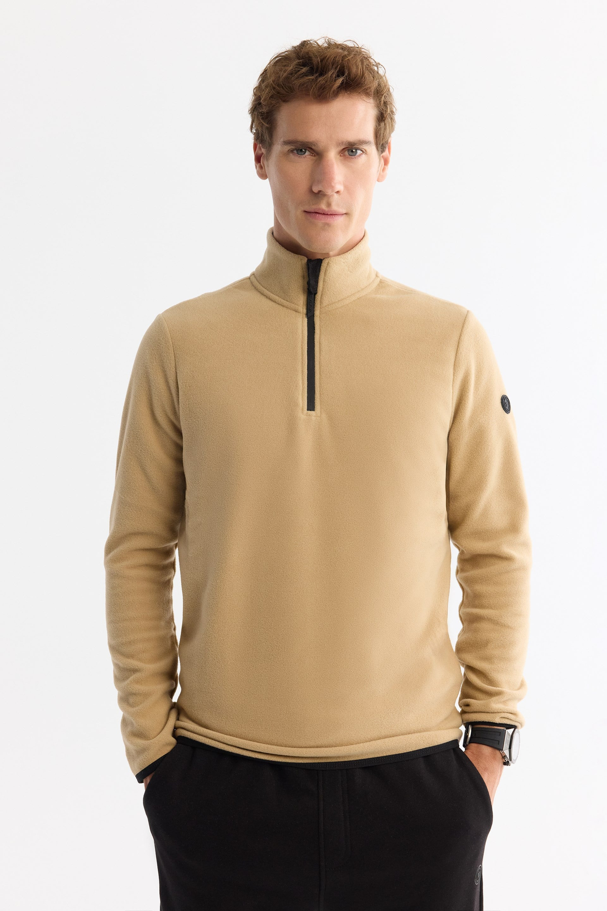 Bej Dik Yaka Fermuarlı Soft Touch Polar Sweatshirt