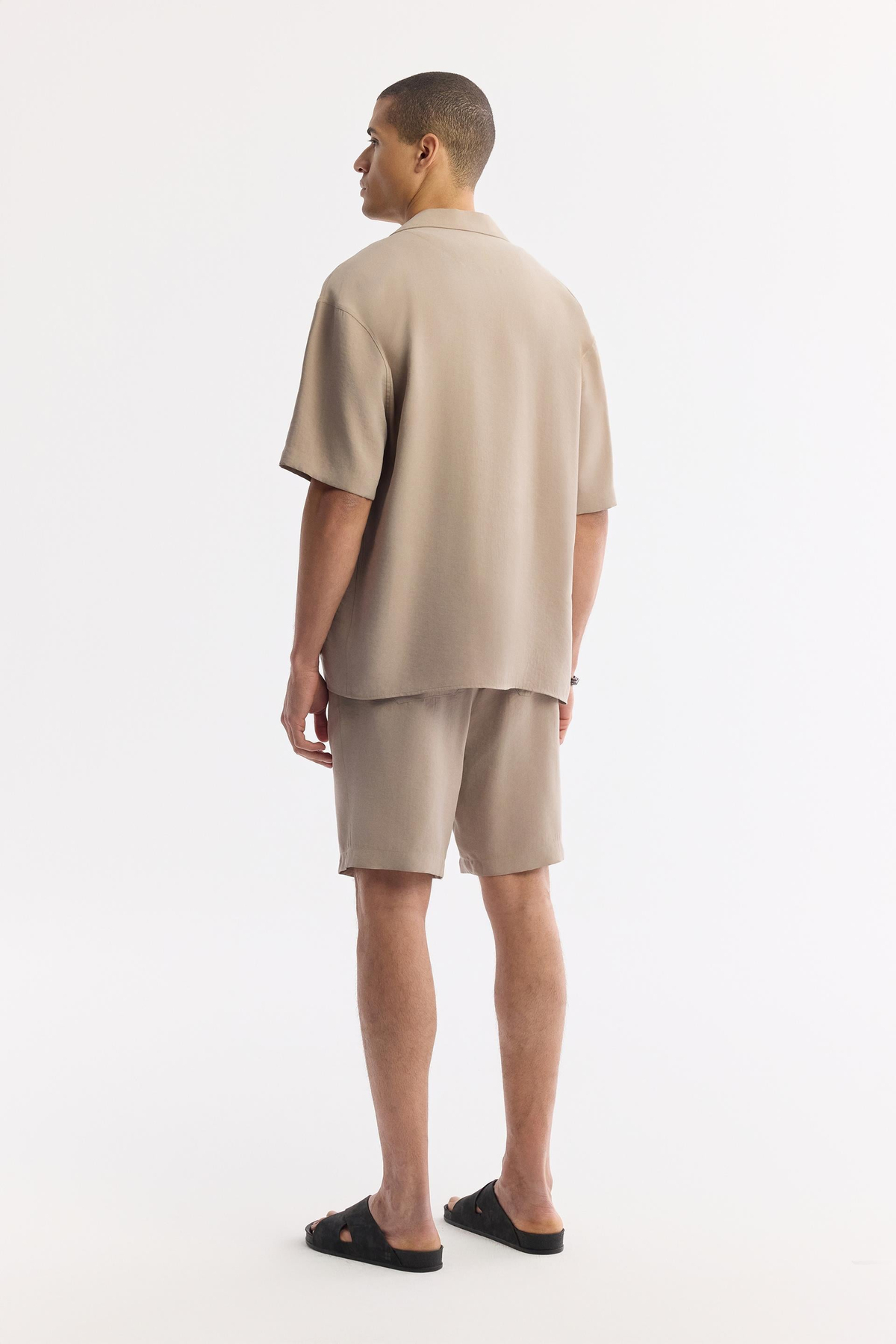 Bej Küba Yaka Modal Karışımlı Oversize Fit Kısa Kol Gömlek
