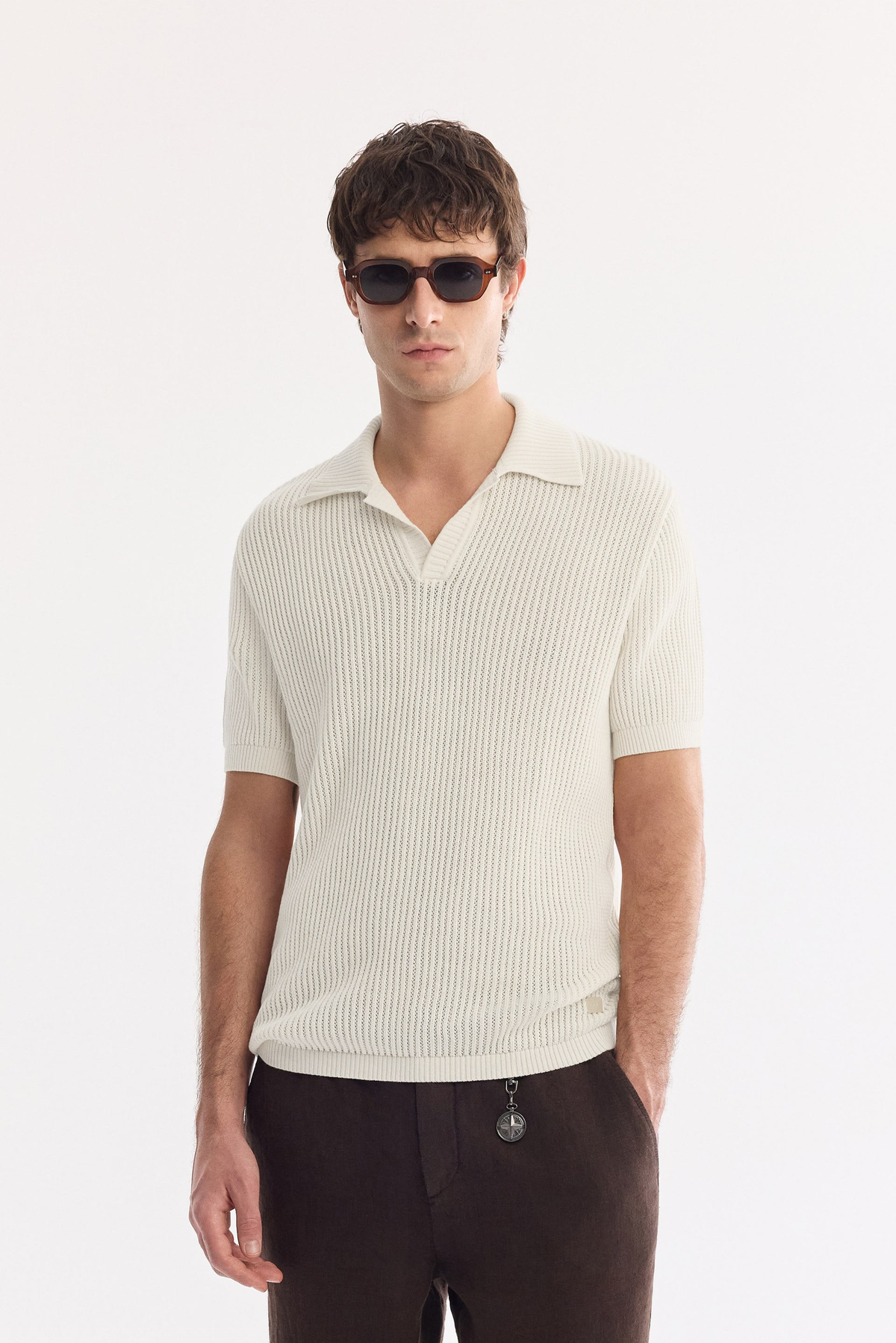 Bej Polo Yaka Düğmesiz Ajurlu Triko T-shirt