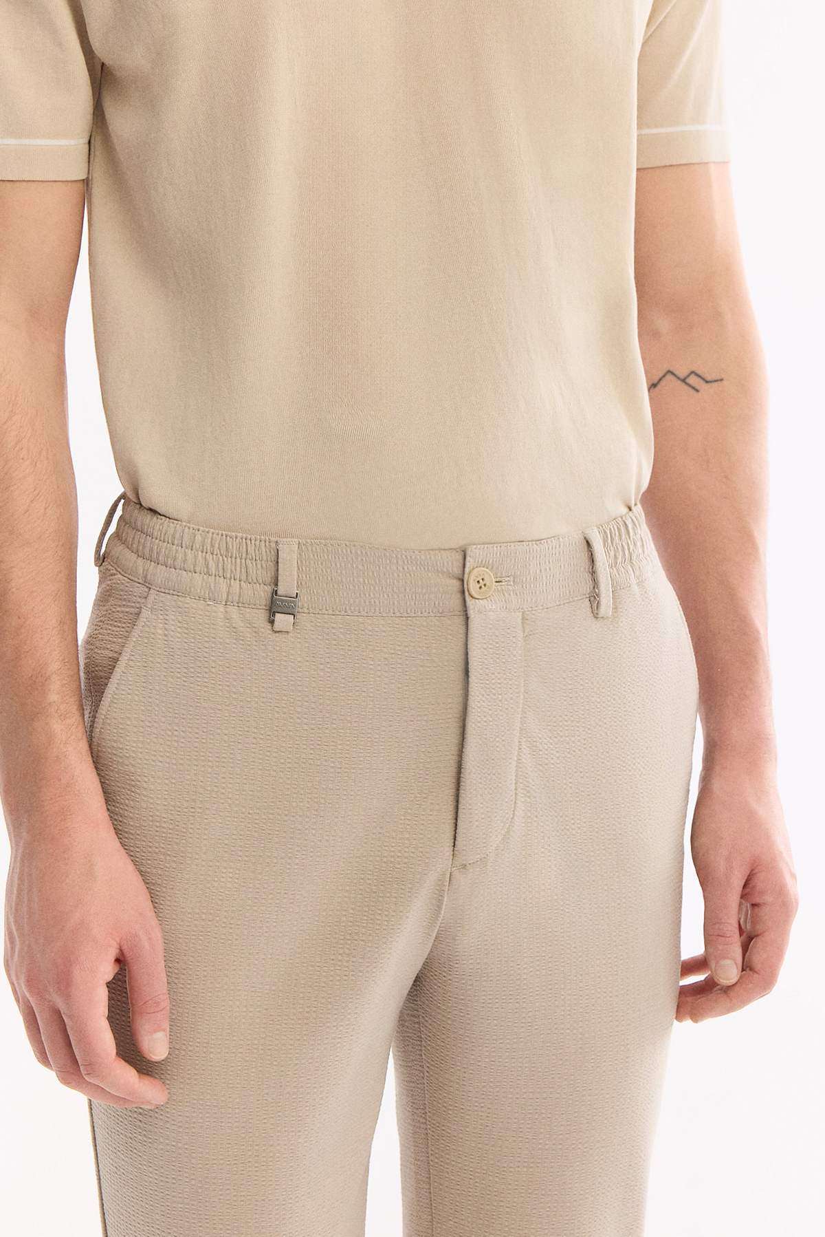 Bej Yan Cepli Gofre Çizgi Detaylı Beli Lastikli Slim Fit Lastikli Pantolon