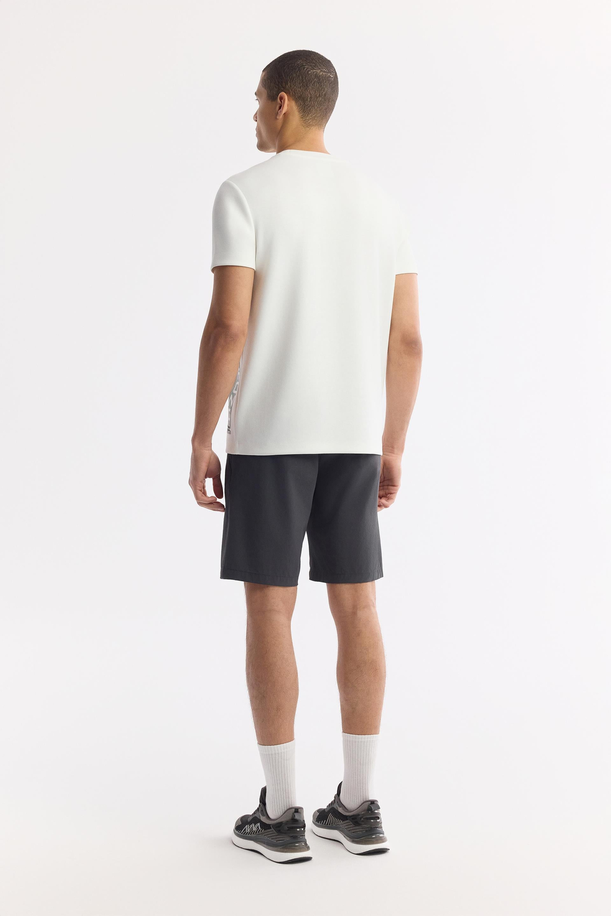 Beyaz Bisiklet Yaka Baskılı Bi Stretch İnterlok T-Shirt