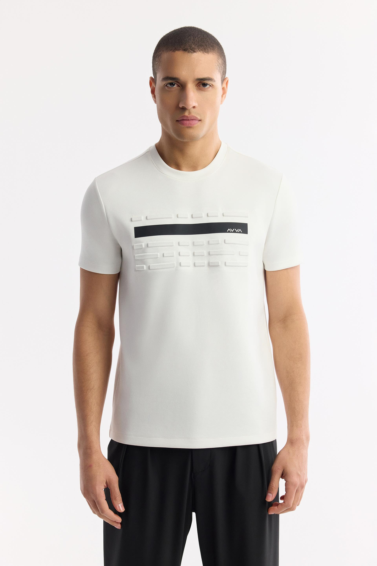 Ekru Bisiklet Yaka Flexi & Gofre Baskı Detaylı İnterlok T-Shirt