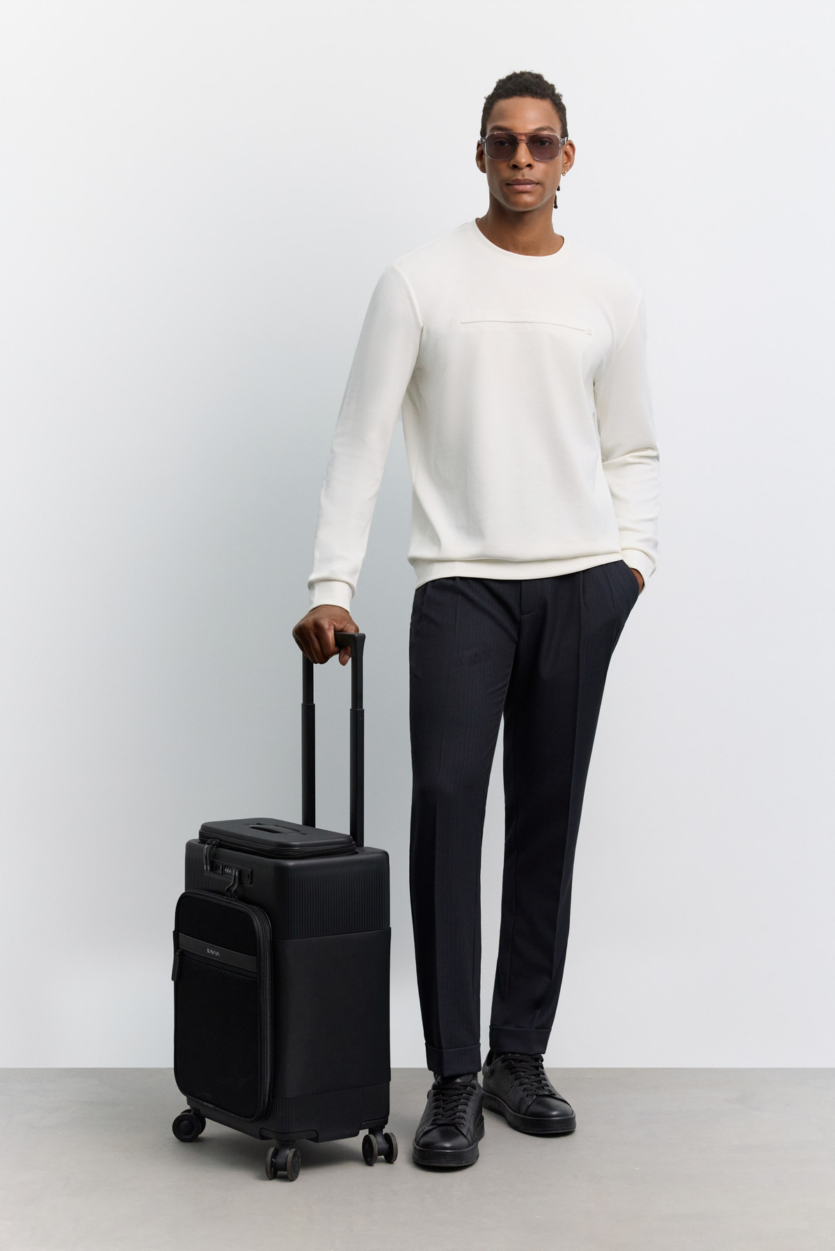 Ekru Bisiklet Yaka Modal Karışımlı Soft Touch Sweatshirt