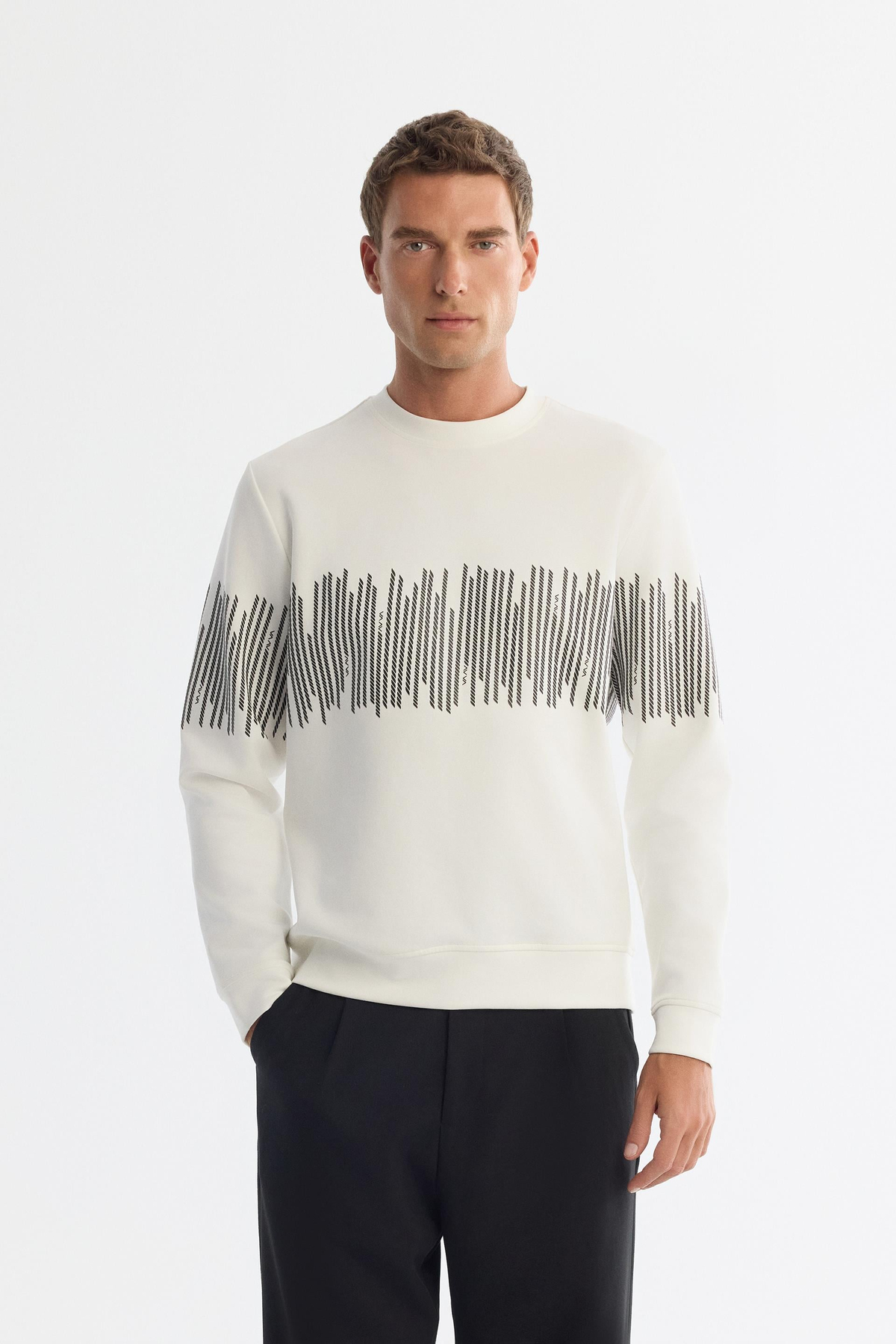 Ekru Bisiklet Yaka Pamuklu Çizgili Sweatshirt