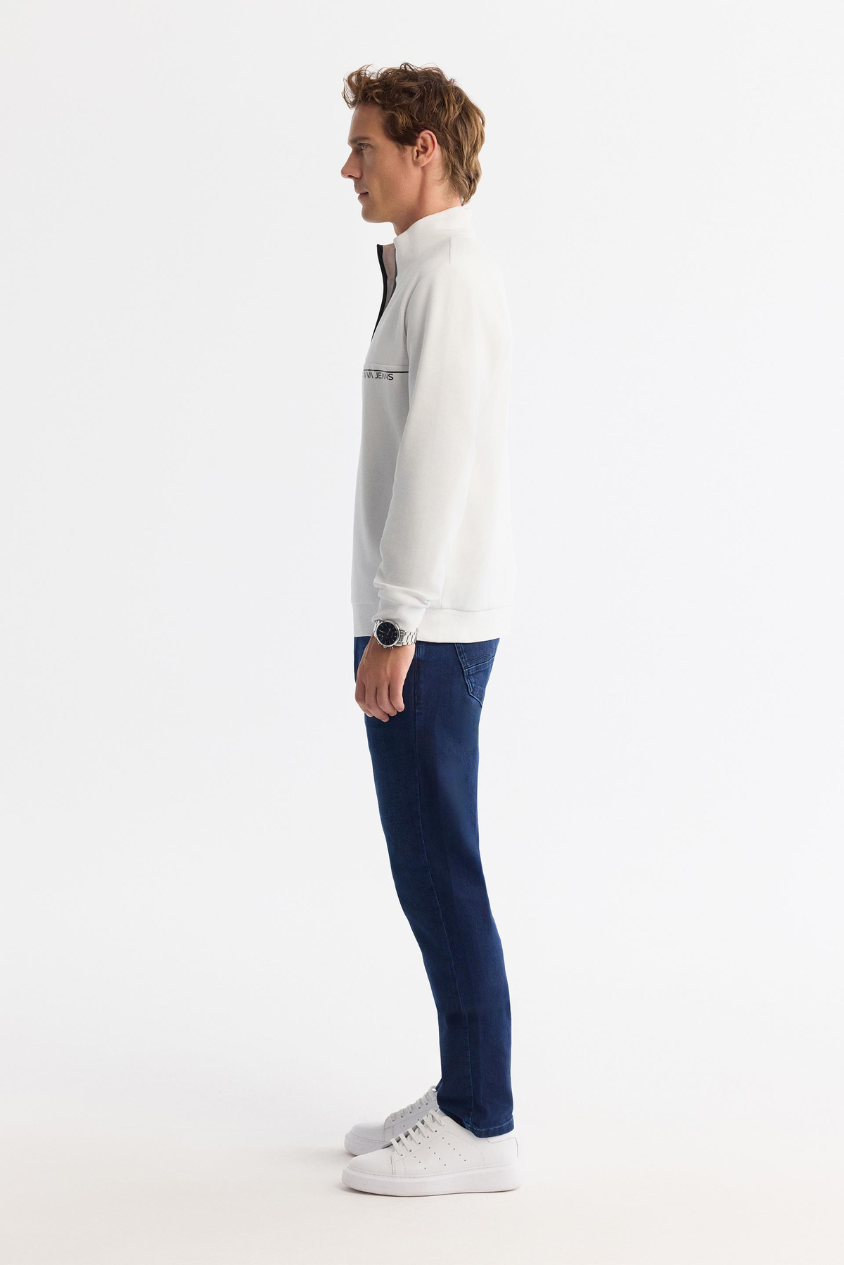 Ekru Dik yaka Fermuarlı sweatshirt
