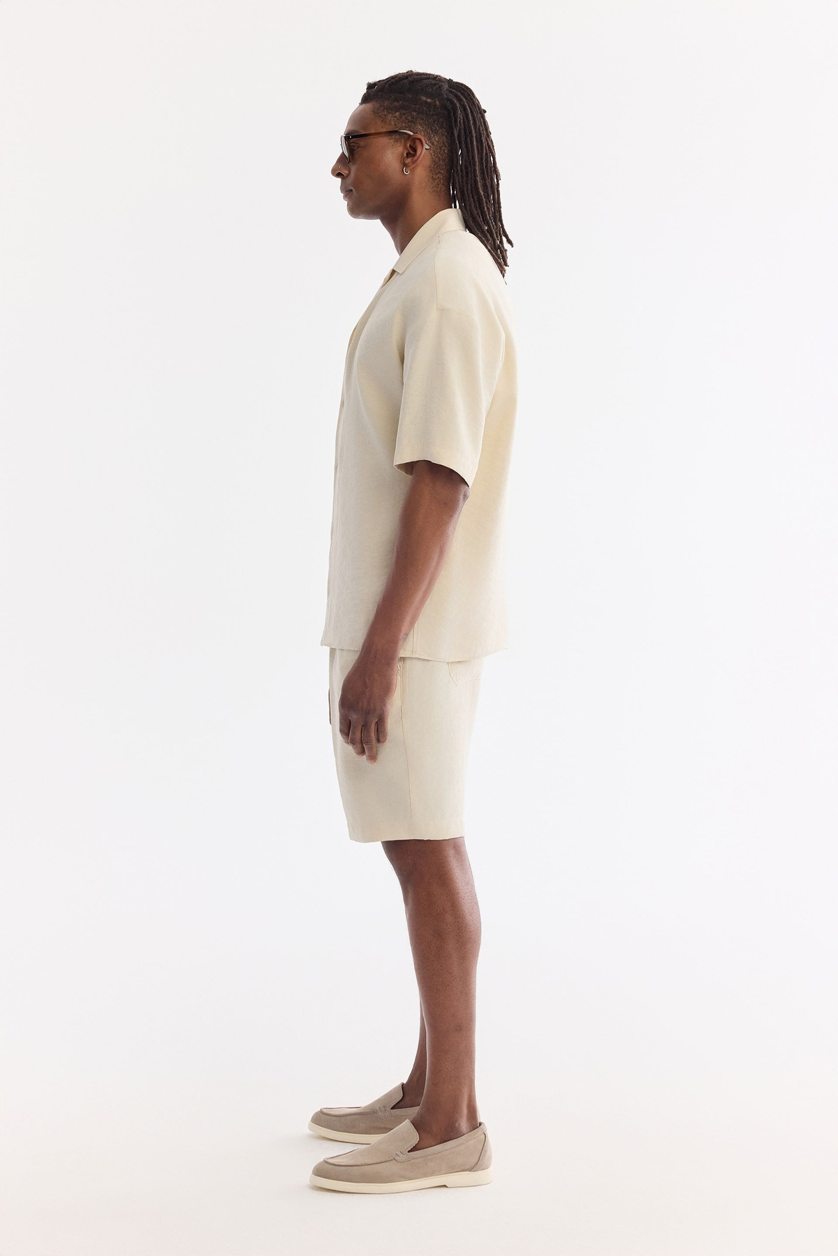 Ekru Küba Yaka Modal Karışımlı Oversize Fit Kısa Kol Gömlek