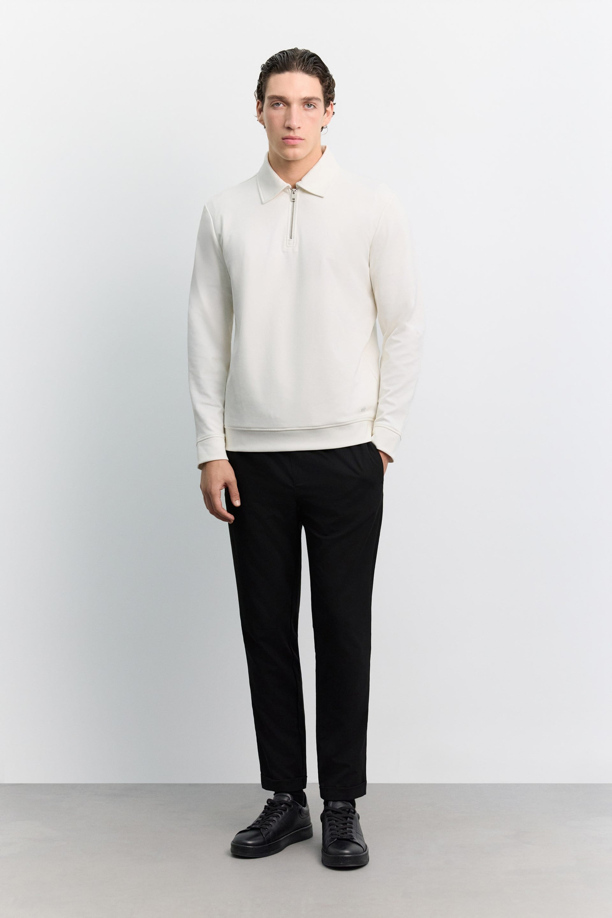 Ekru Polo Yaka Fermuarlı İnterlok  Sweatshirt