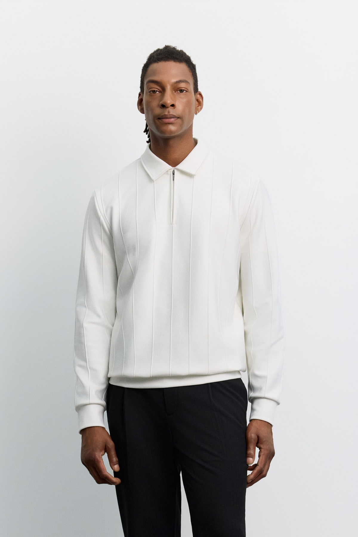Ekru Polo Yaka Fermuarlı Jakarlı Sweatshirt