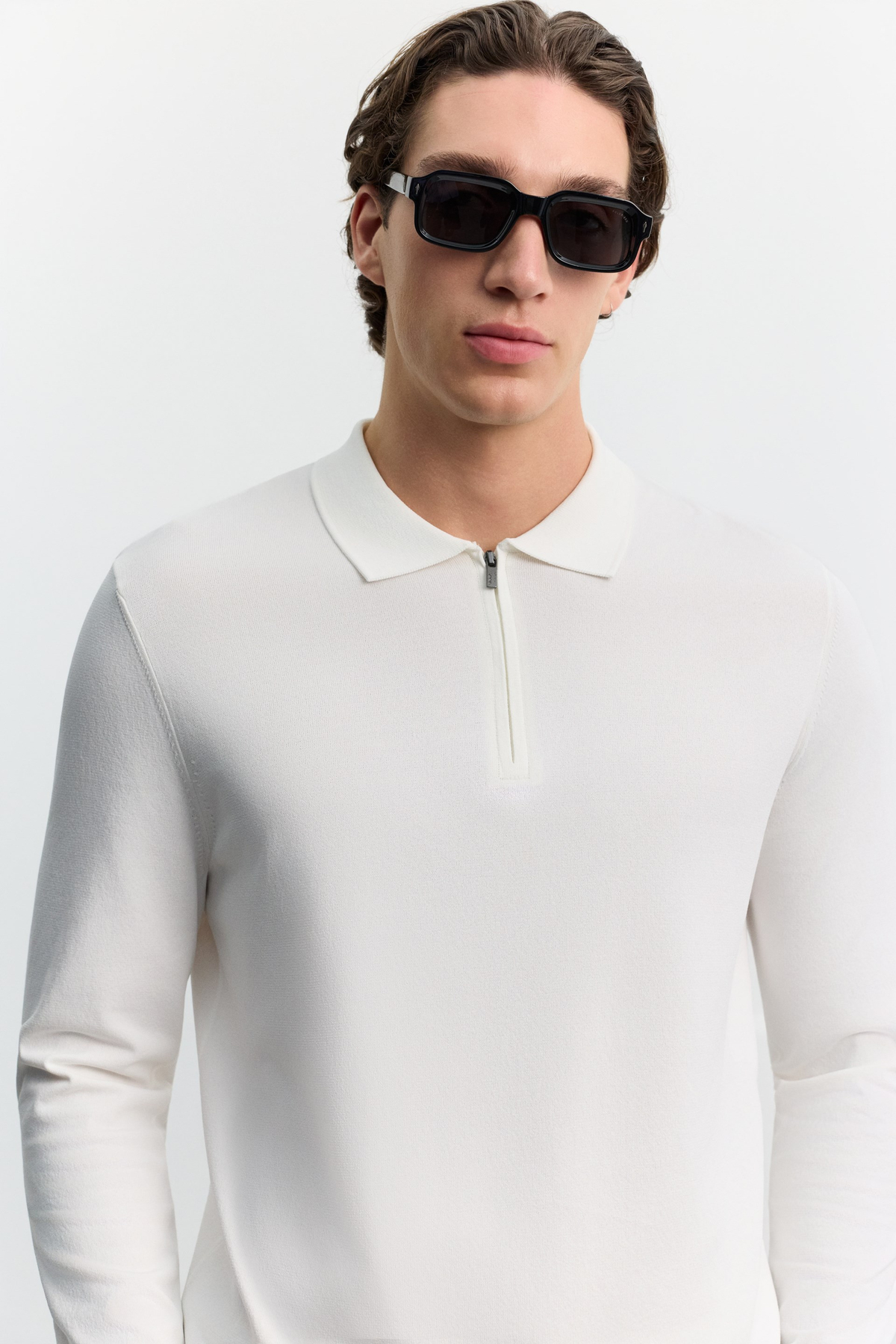 Ekru Polo Yaka Fermuarlı Rayon Tüylenmeyen Basic Triko Kazak