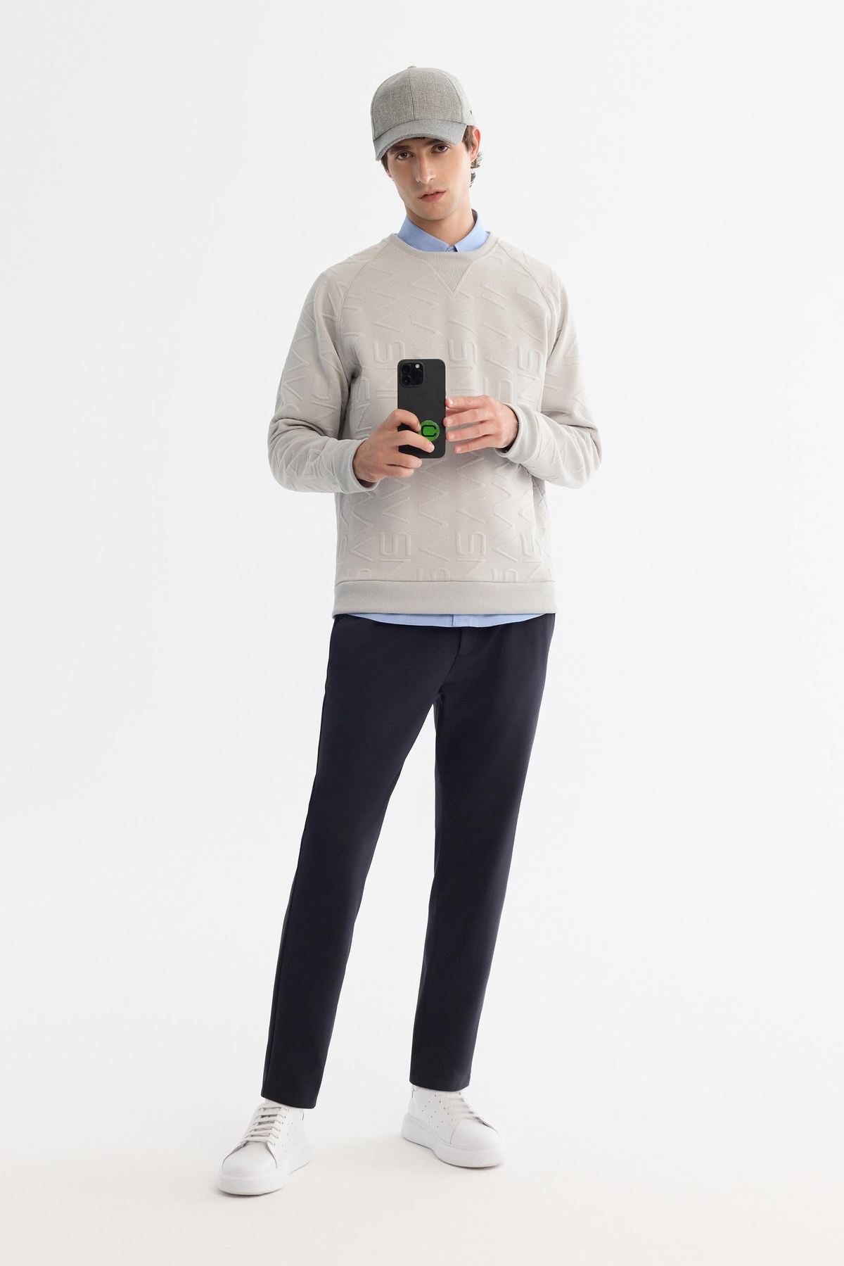 Gri Bisiklet Yaka Jakarlı Sweatshirt