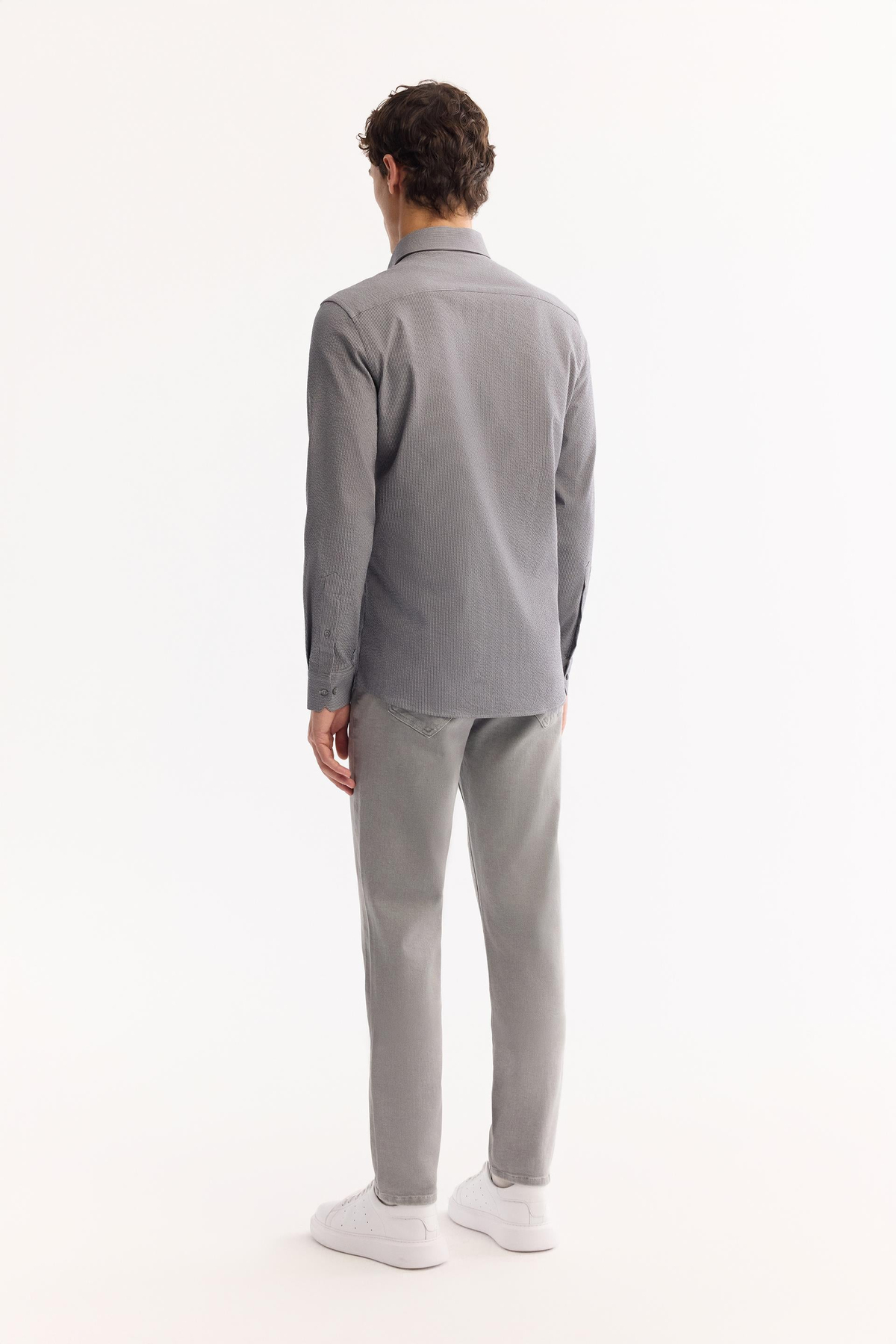 Gri Düğmeli Yaka Gofreli Çizgili Slim Fit Uzun Kol Gömlek
