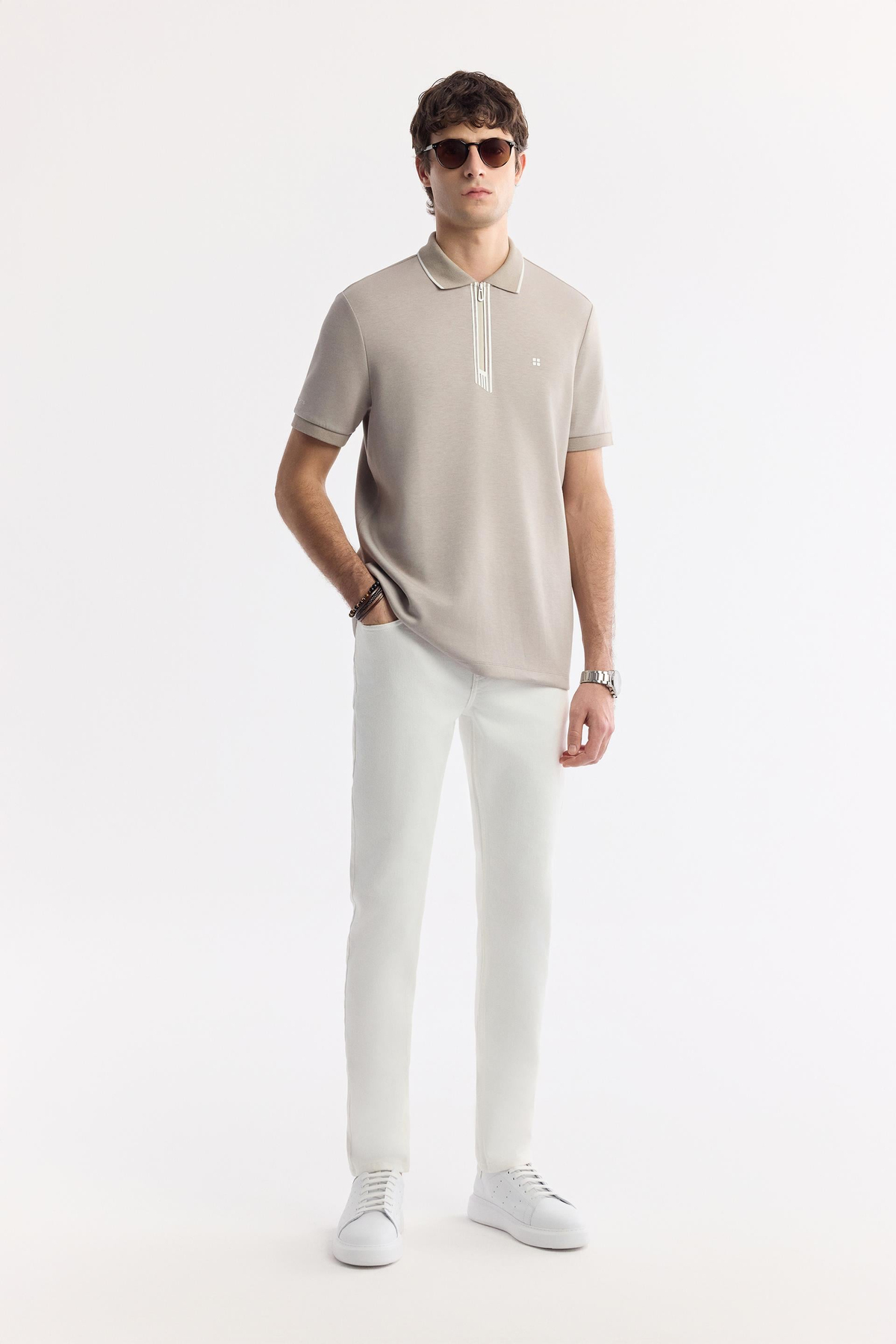 Gri Fermuarlı Polo Yaka Flexi Baskı Detaylı İnterlok T-Shirt