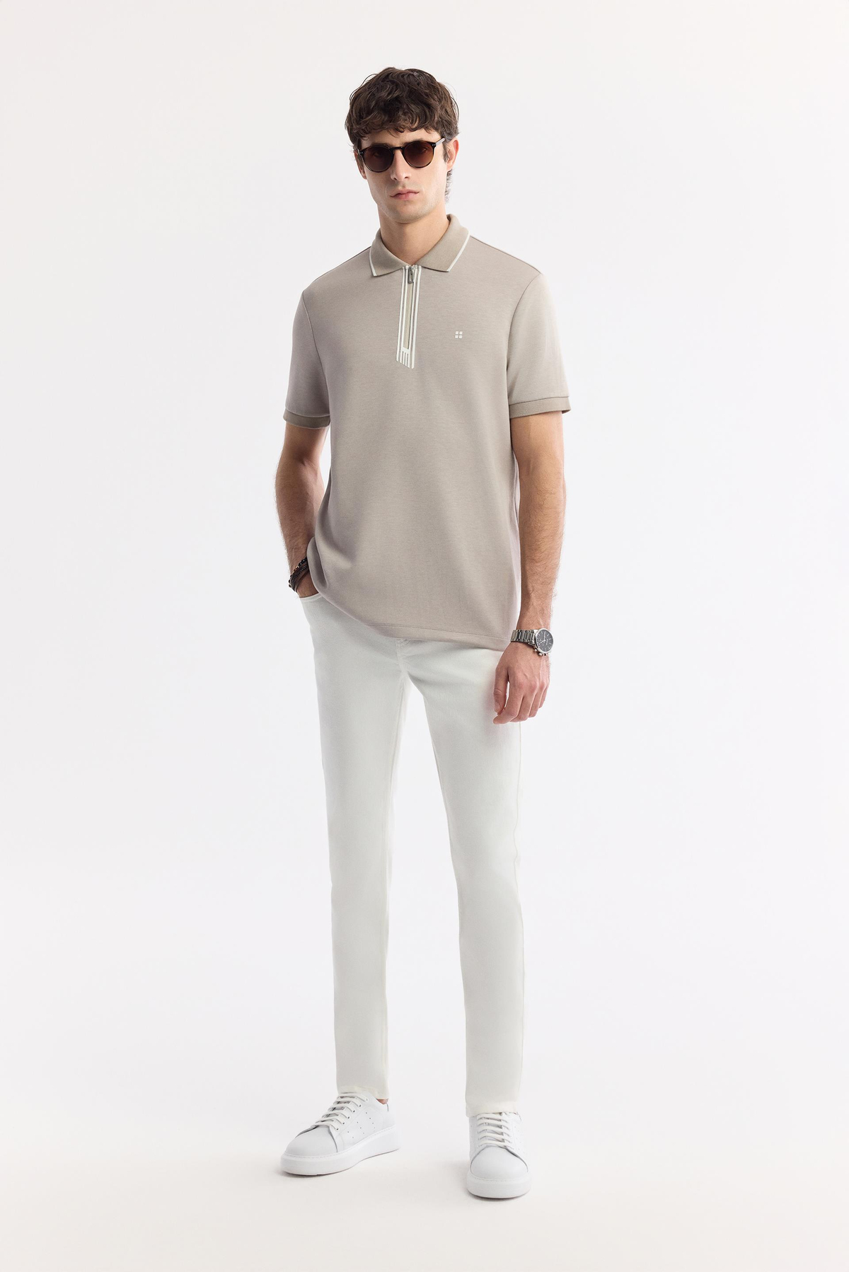 Gri Fermuarlı Polo Yaka Flexi Baskı Detaylı İnterlok T-Shirt